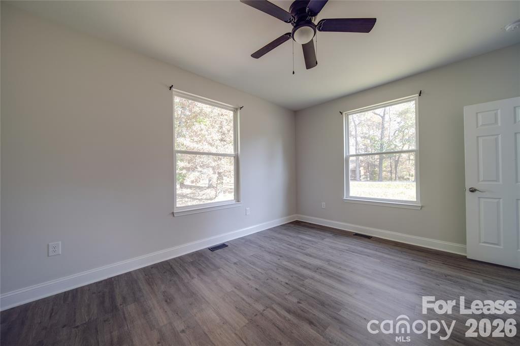 112 Rockwell Court Property Photo 16