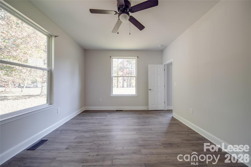 112 Rockwell Court Property Photo 17