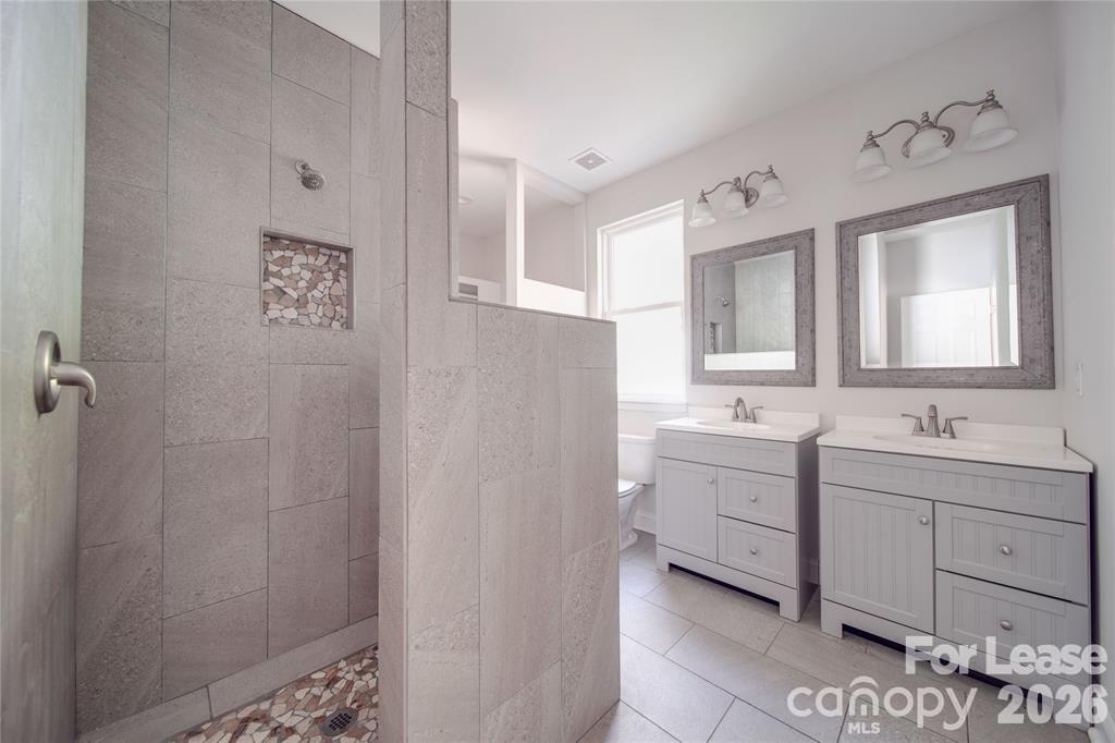 112 Rockwell Court Property Photo 19