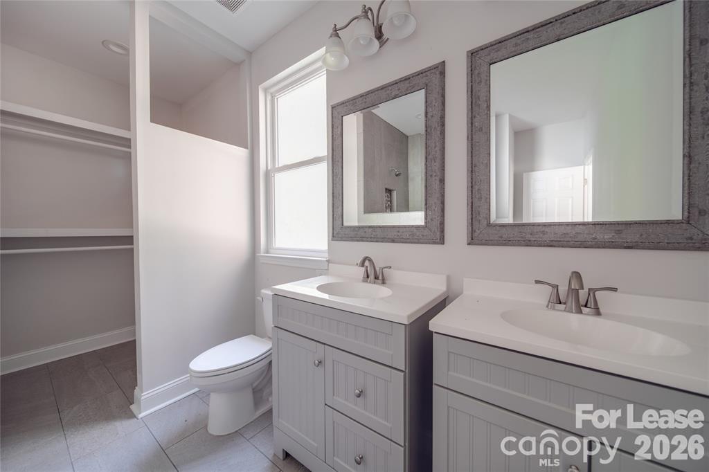 112 Rockwell Court Property Photo 21