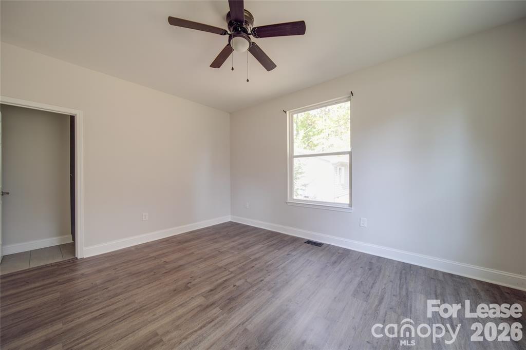 112 Rockwell Court Property Photo 25