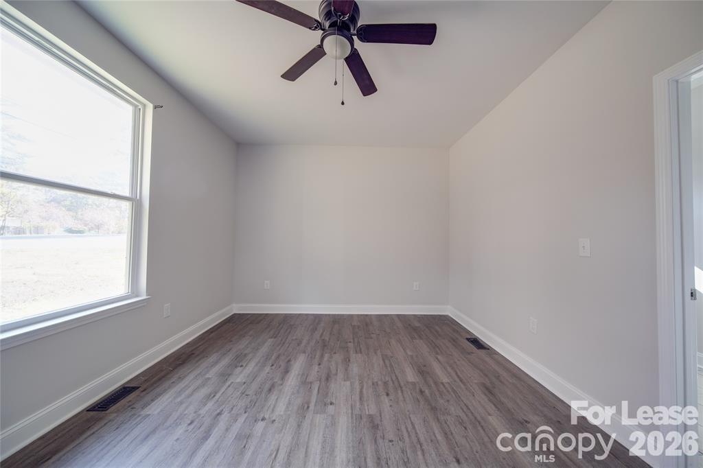 112 Rockwell Court Property Photo 31