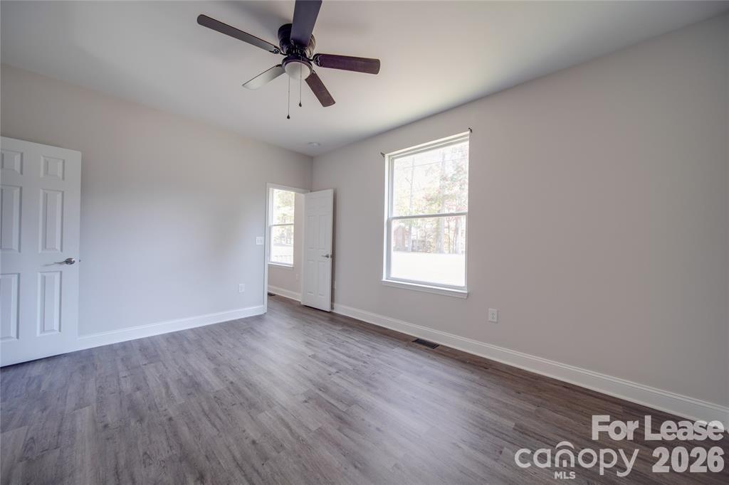 112 Rockwell Court Property Photo 34