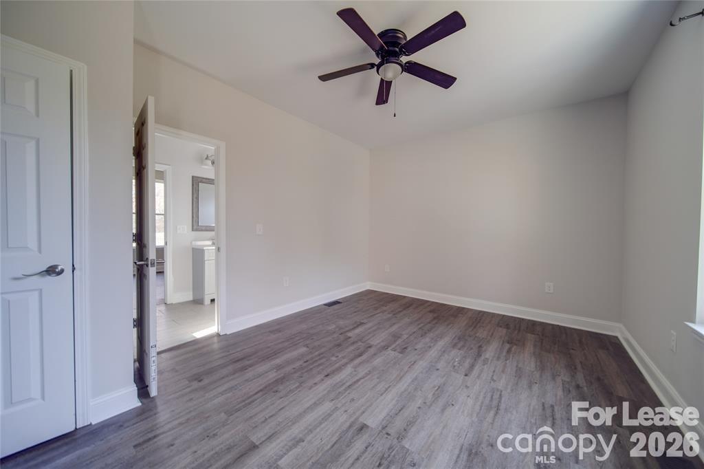 112 Rockwell Court Property Photo 42