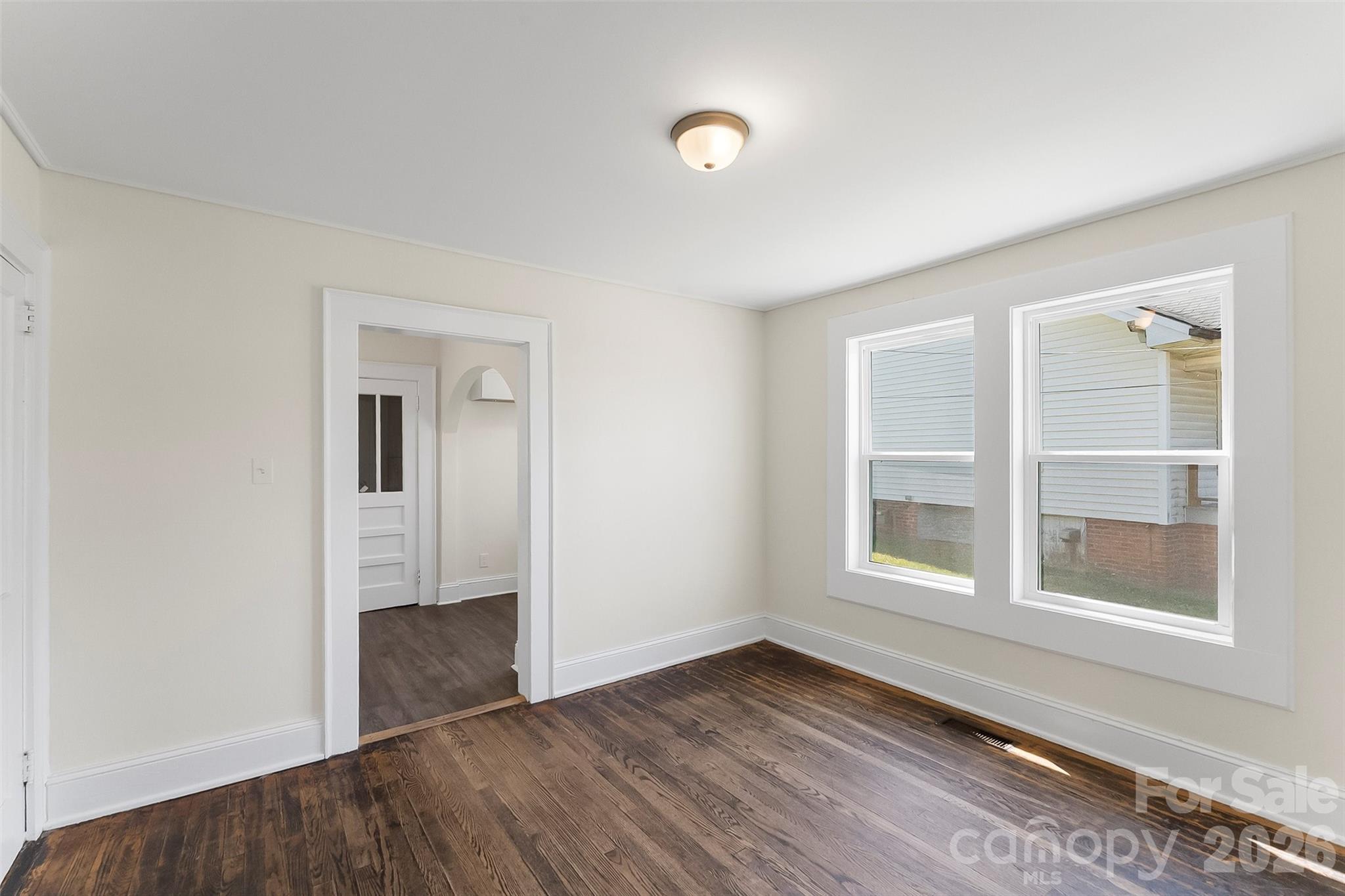 608 E Concord Street Property Photo 5