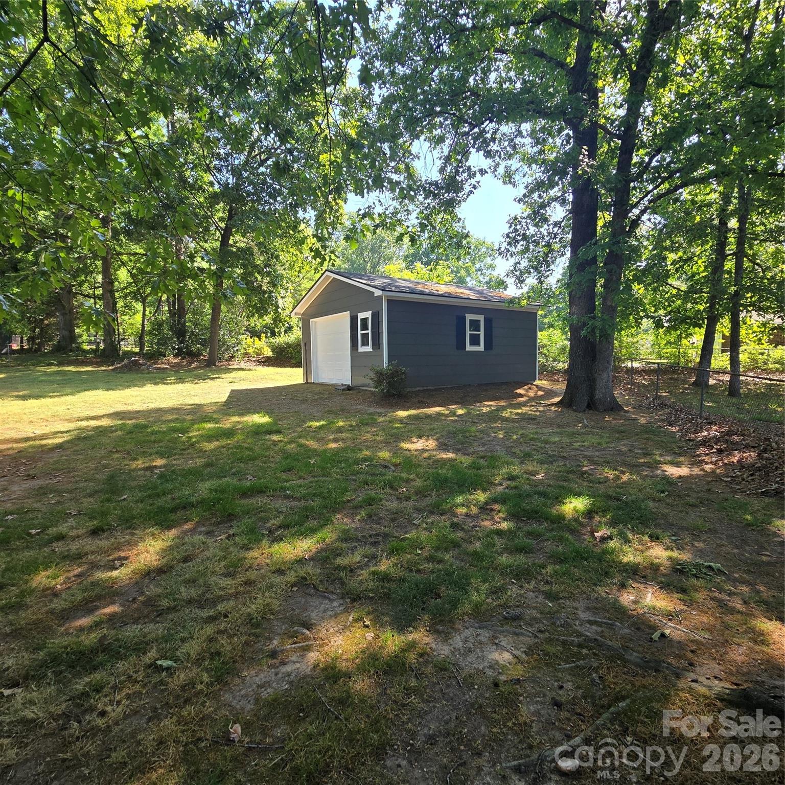 421 Kingfield Drive Property Photo 18