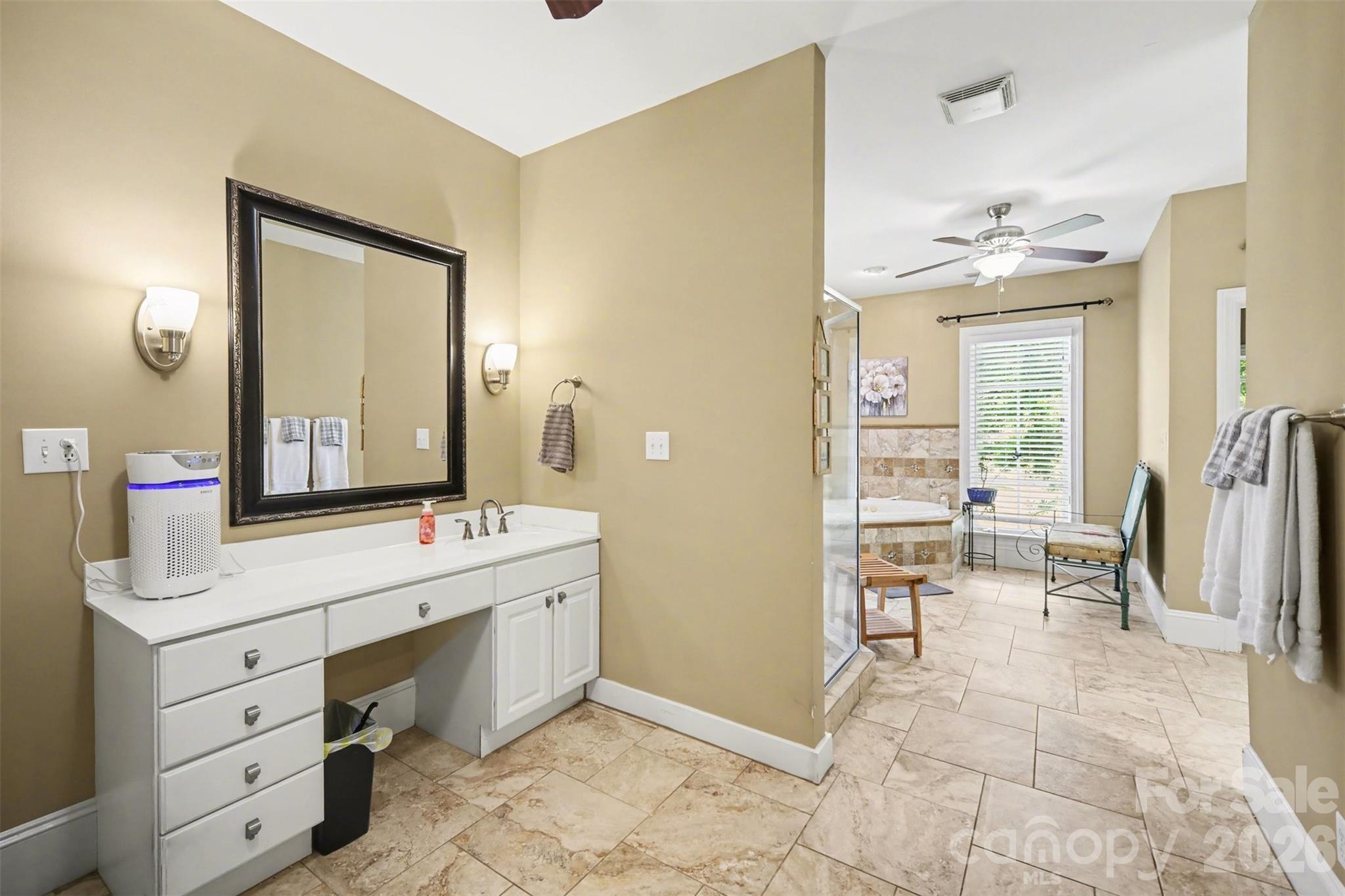 2929 Laura Road Property Photo 27