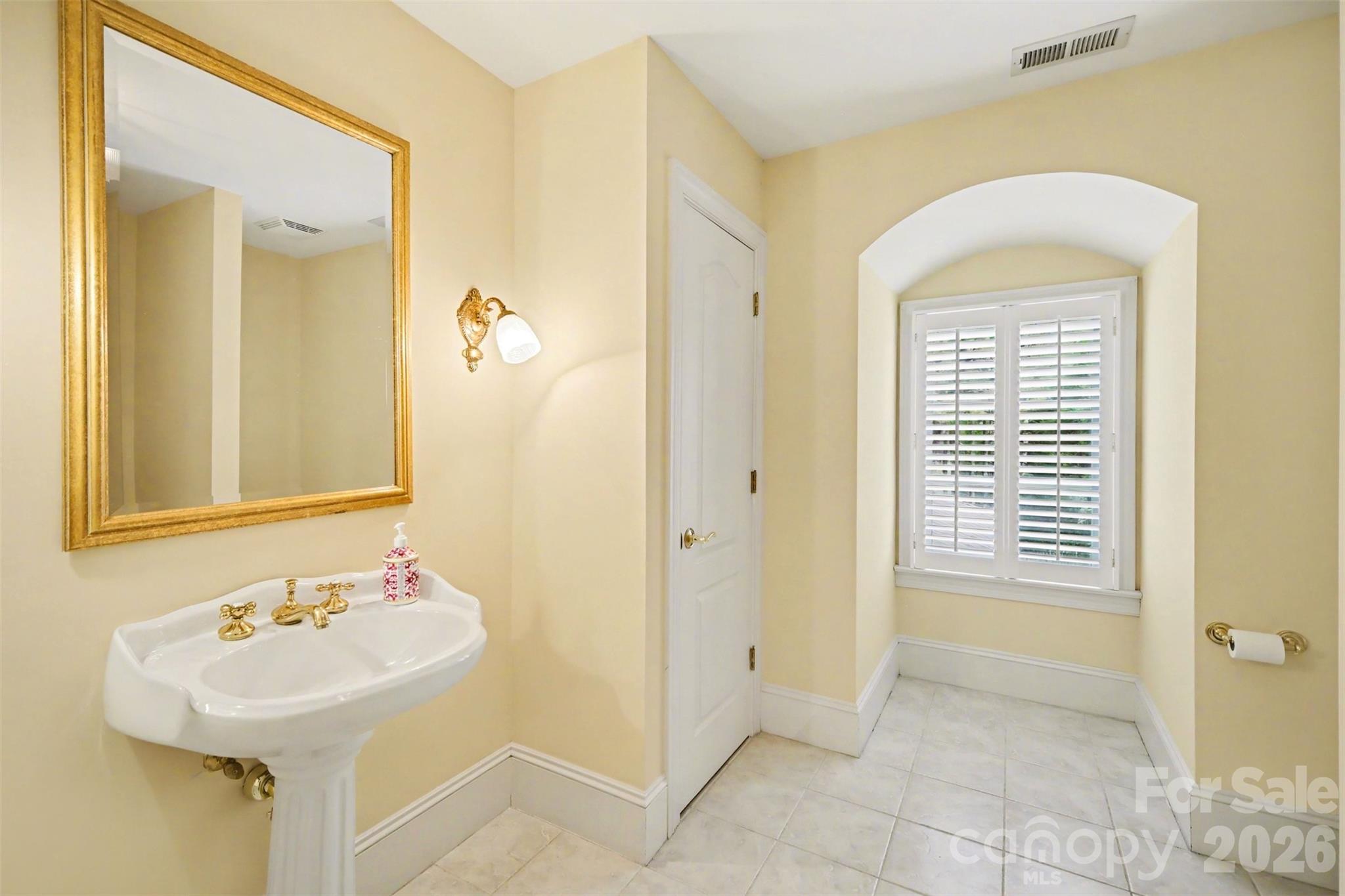 2929 Laura Road Property Photo 42