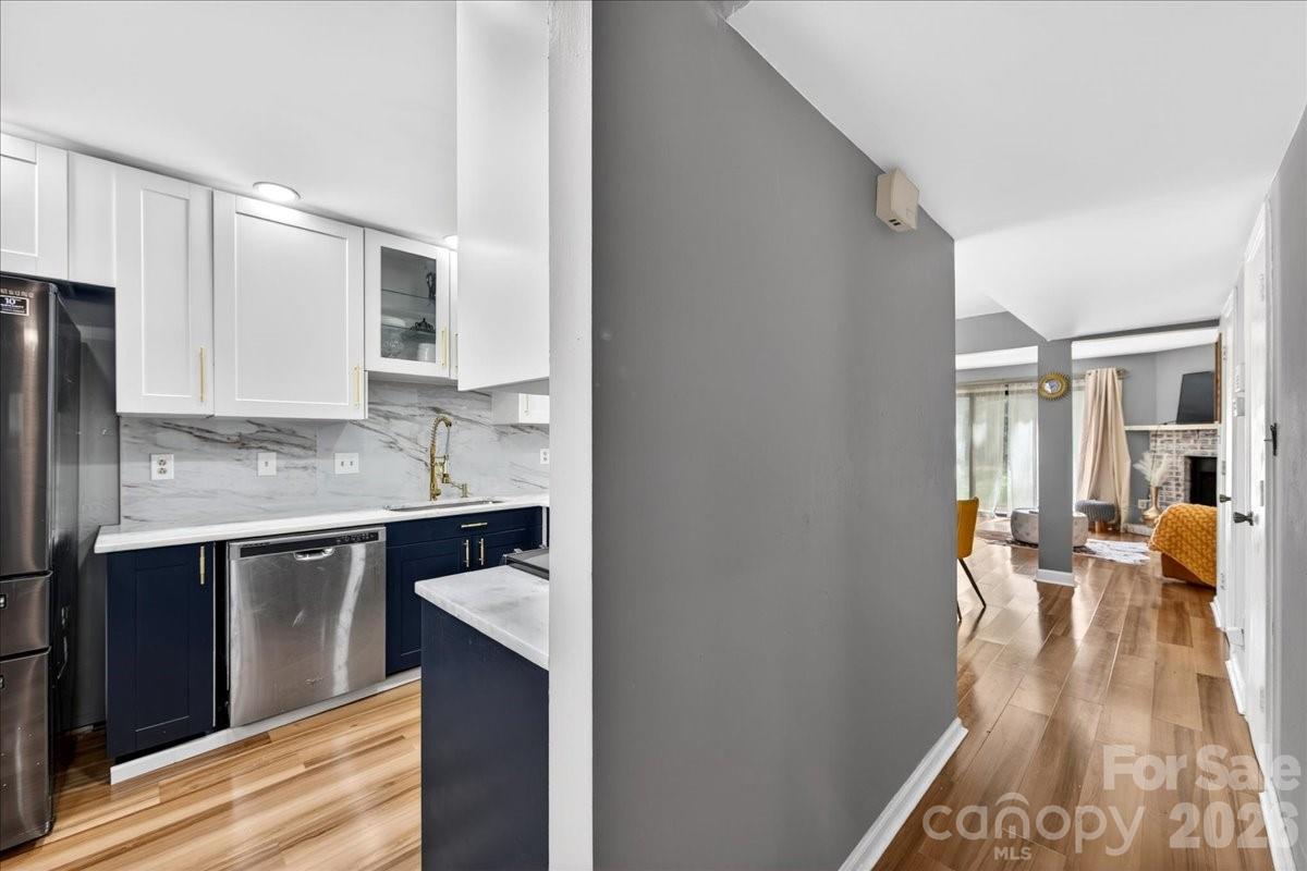 8007 Horse Chestnut Lane Property Photo 4