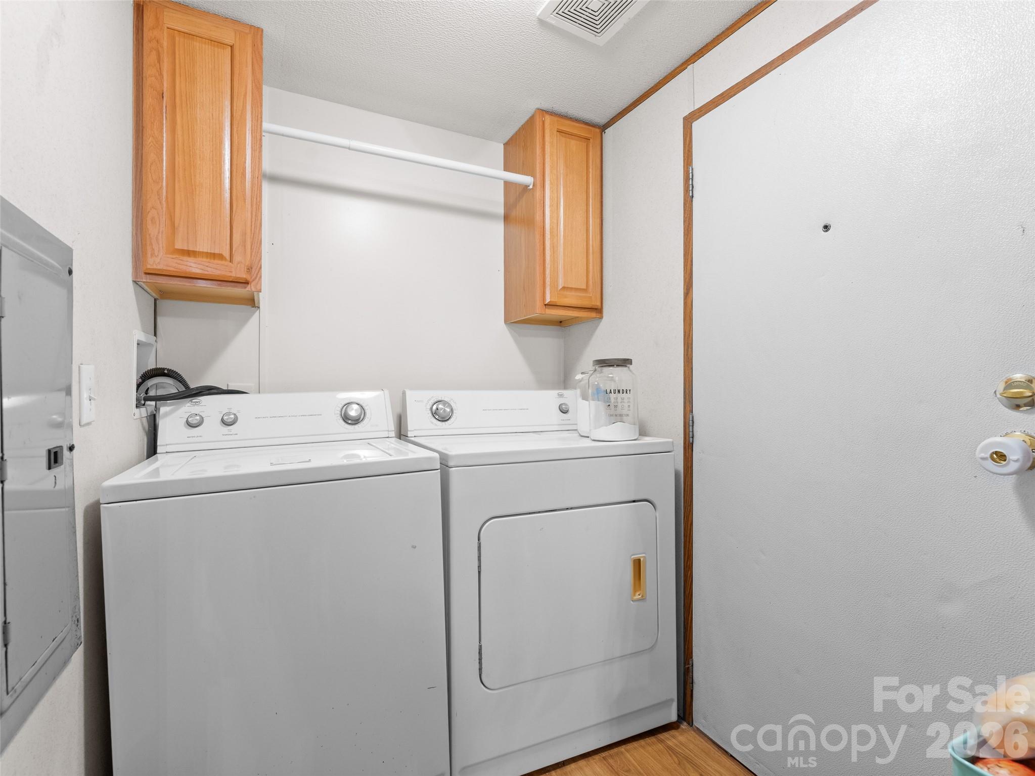 301 Matthew Lane Property Photo 17