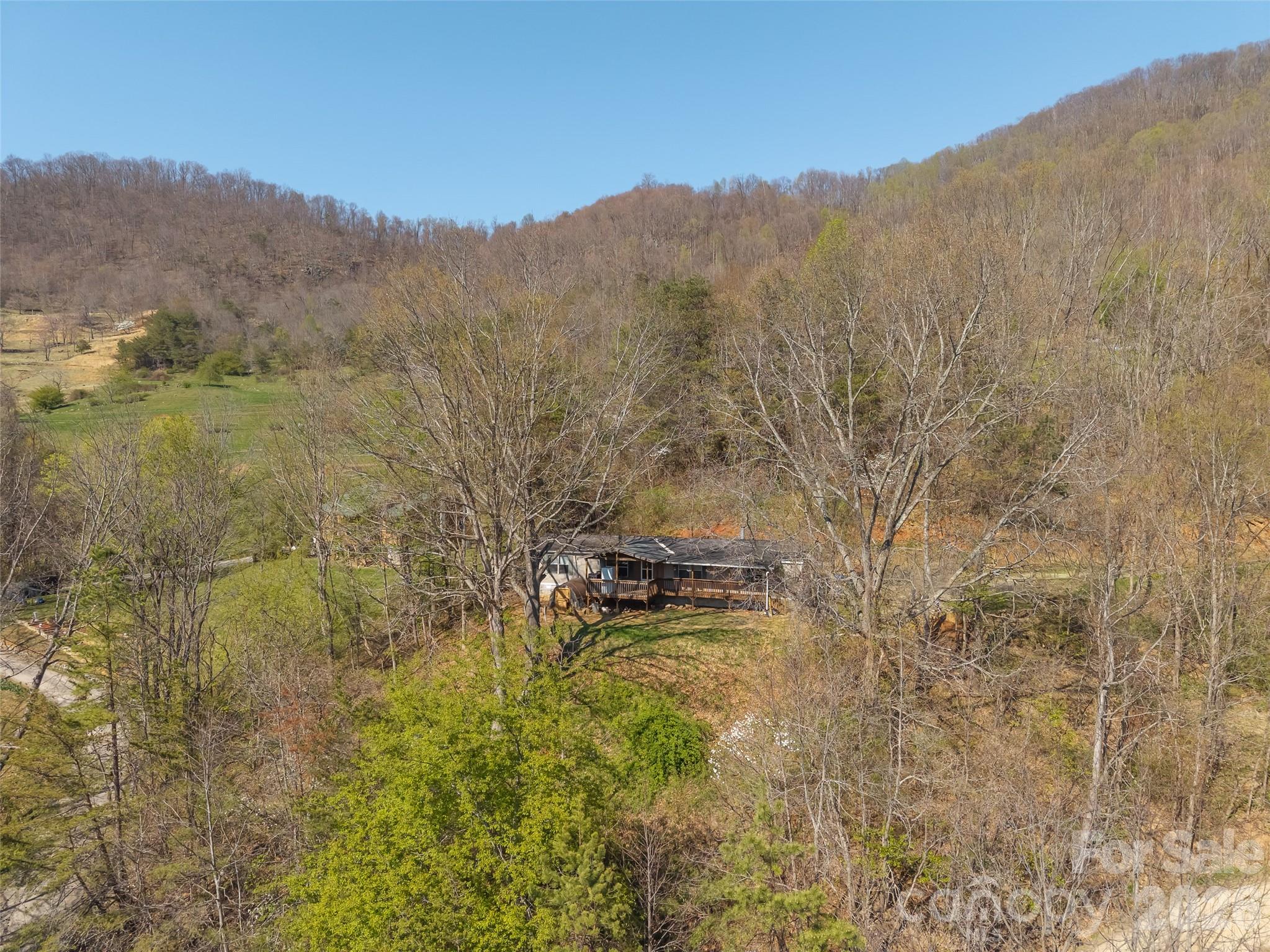 301 Matthew Lane Property Photo 26