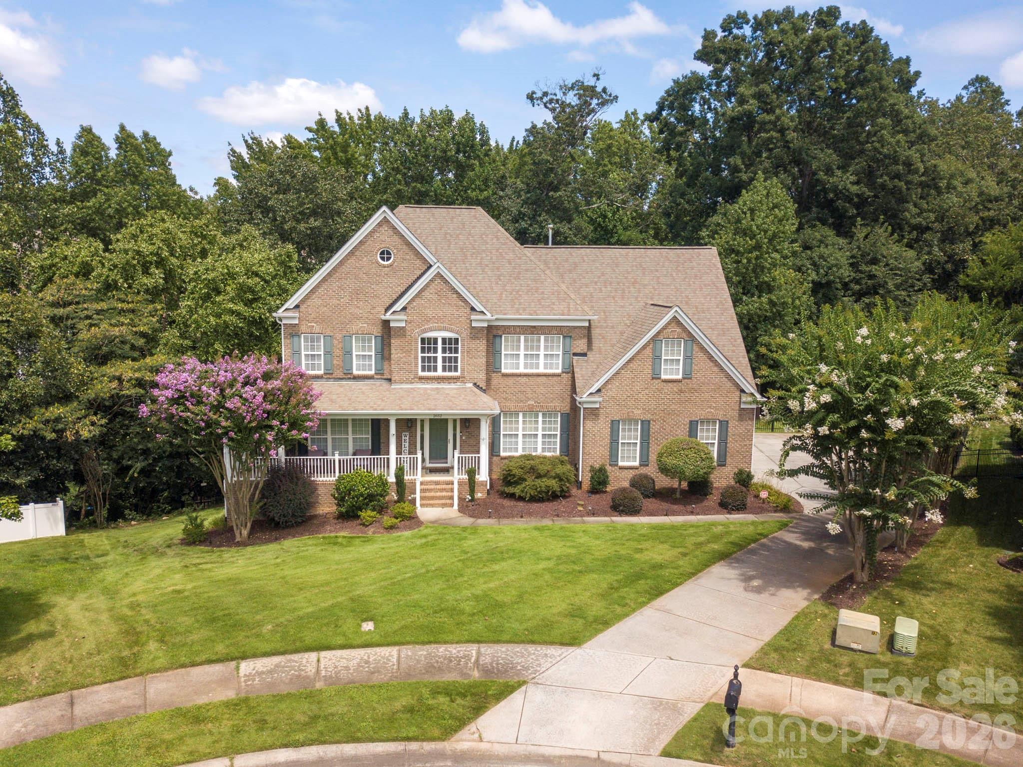 2652 Bedford Place Property Photo 1