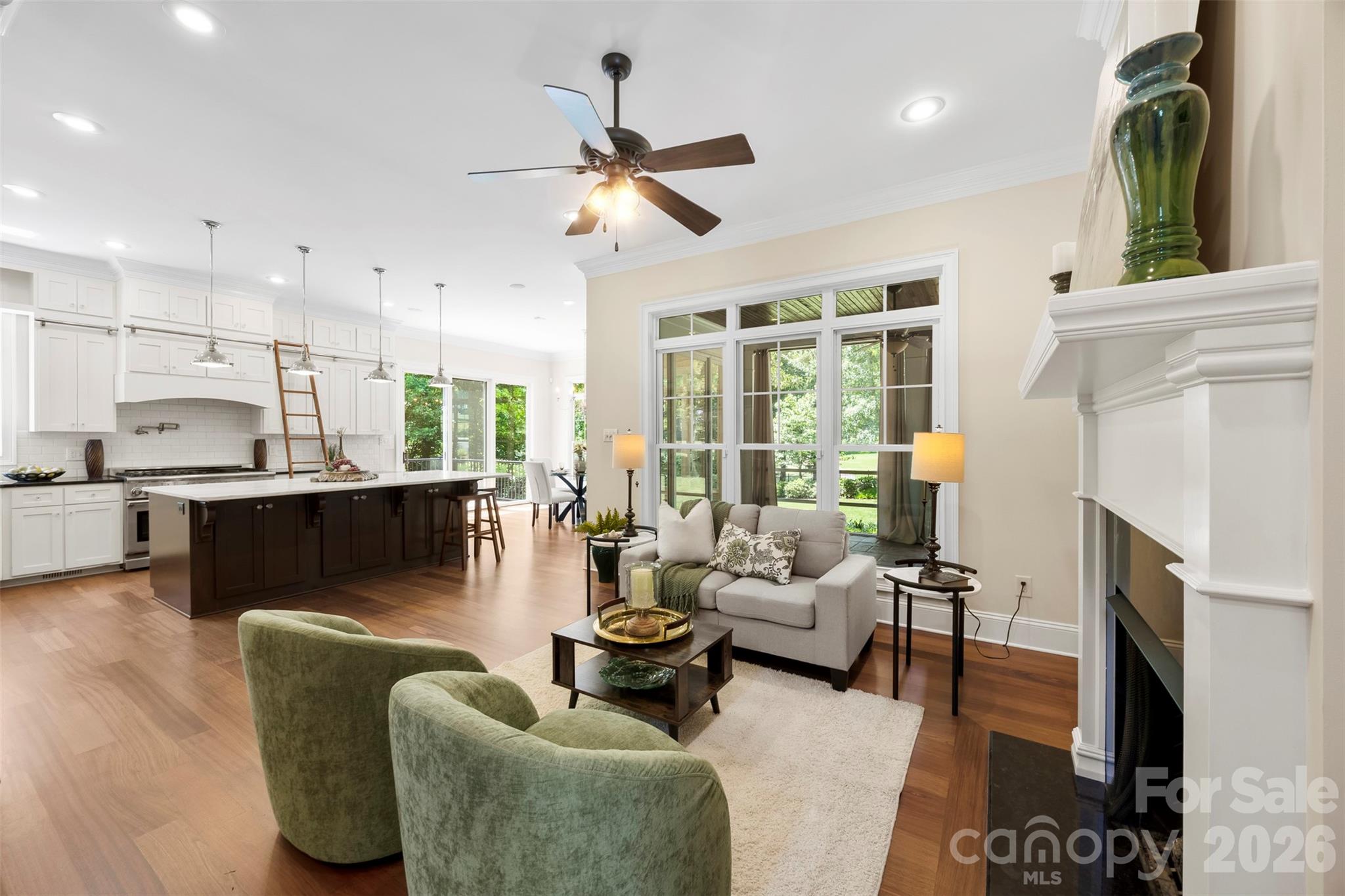 3729 Eaglebrook Drive Property Photo 8