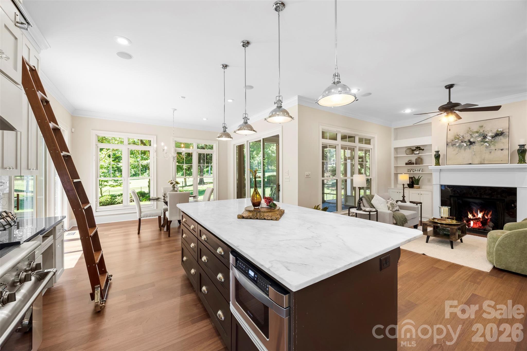 3729 Eaglebrook Drive Property Photo 11