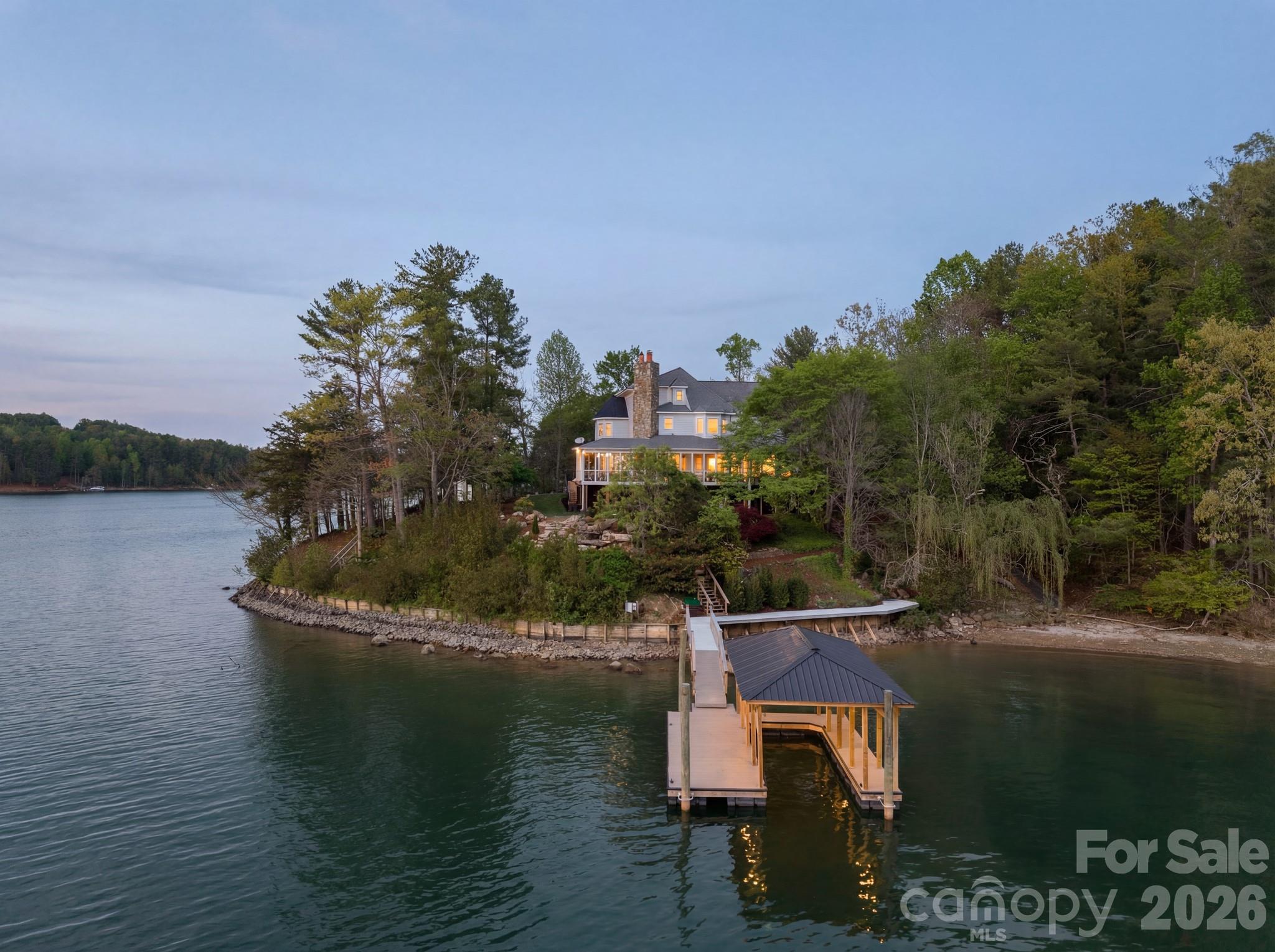 4950 Canterbury Place Property Photo 1