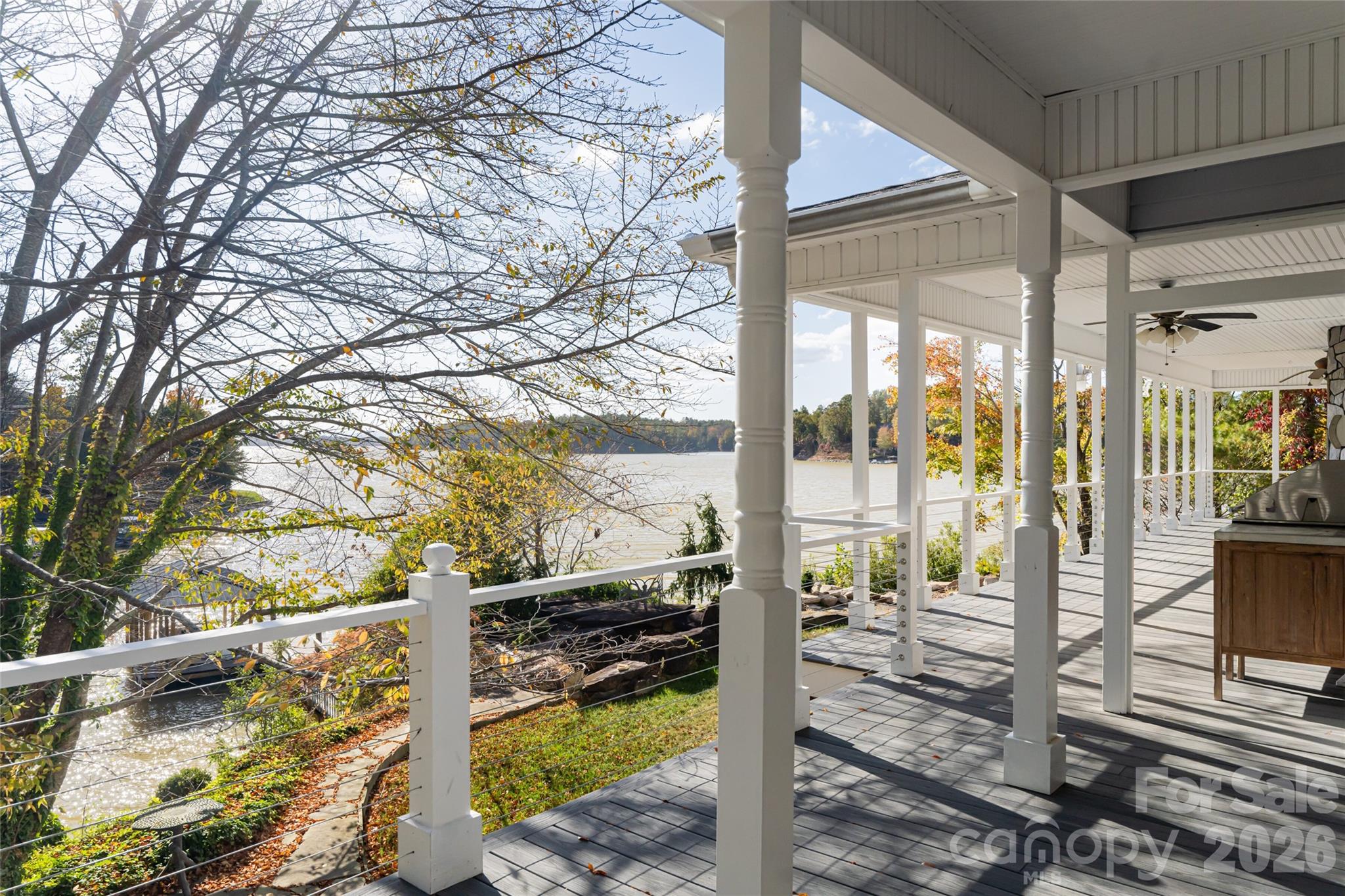 4950 Canterbury Place Property Photo 27