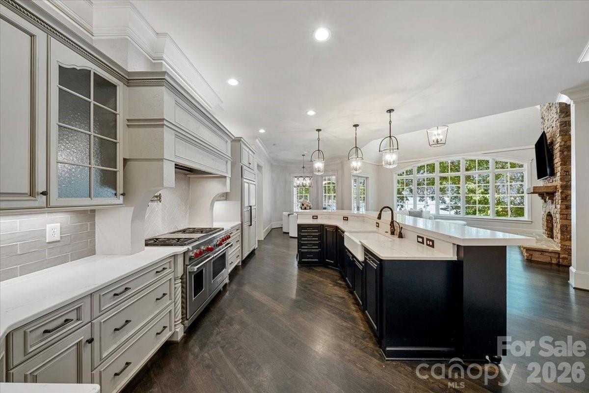 15503 Fishermans Rest Court Property Photo 12