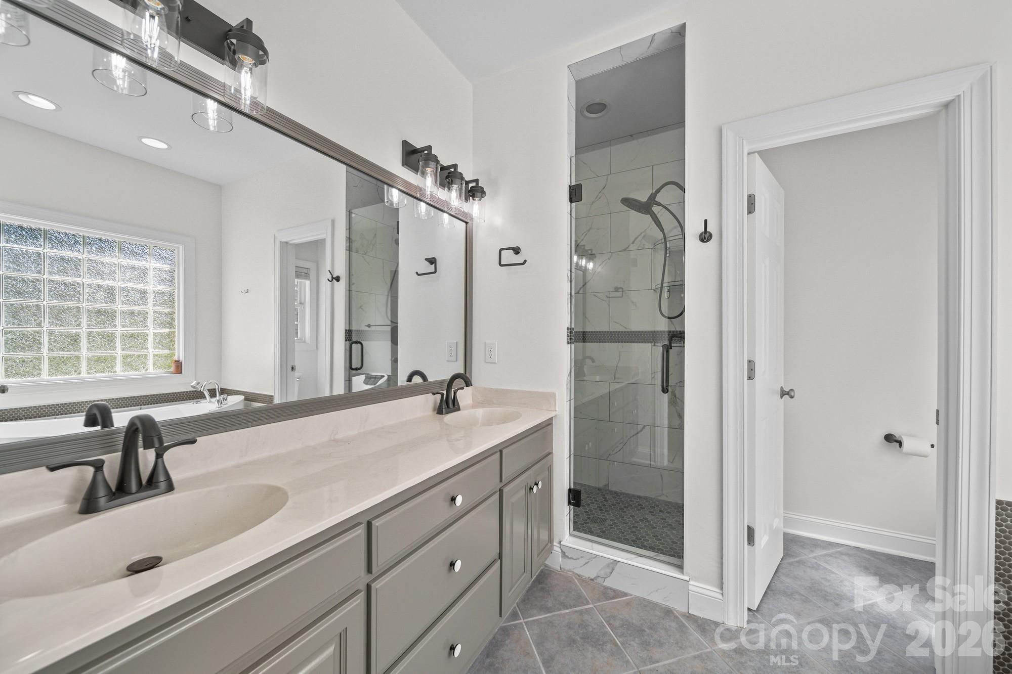 234 Lagoda Drive Property Photo 28