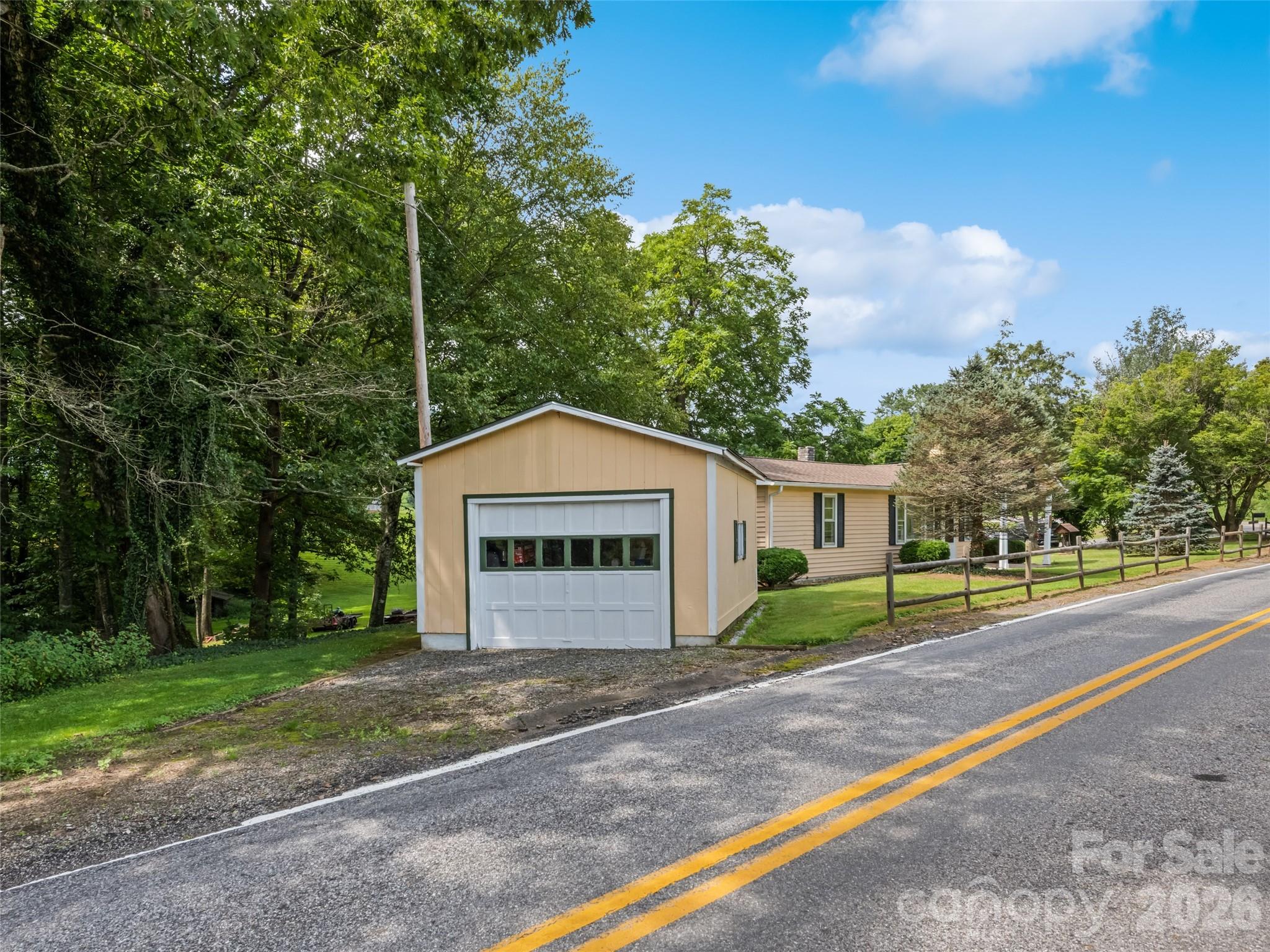 1714 Iron Duff Road Property Photo 4