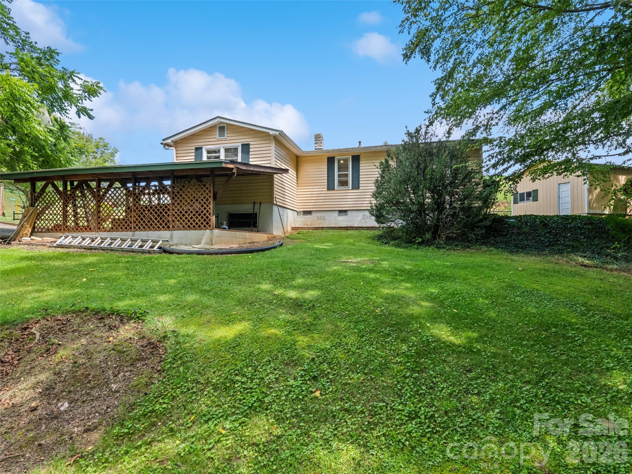 1714 Iron Duff Road Property Photo 7