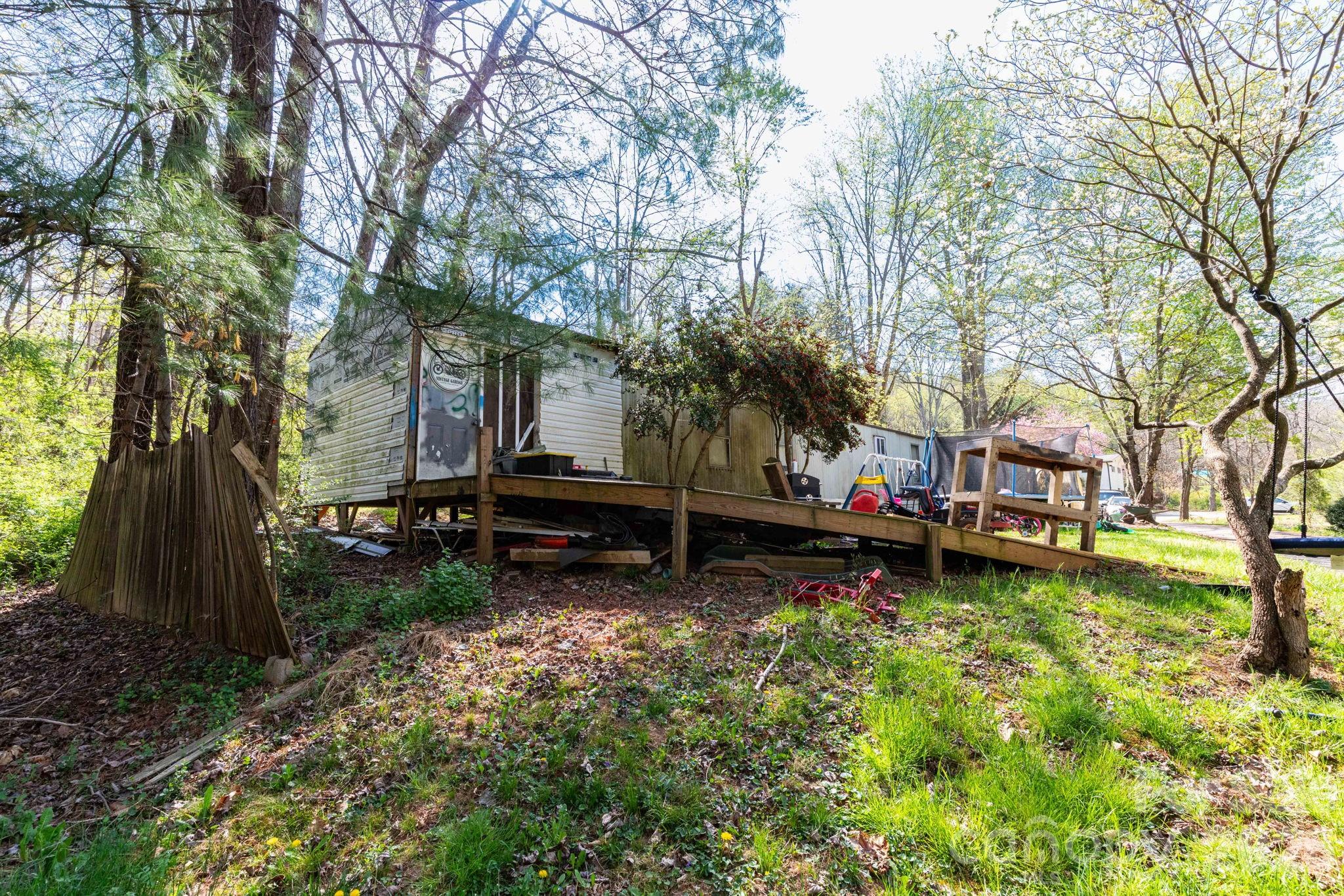 135 Sardis Drive Property Photo 15