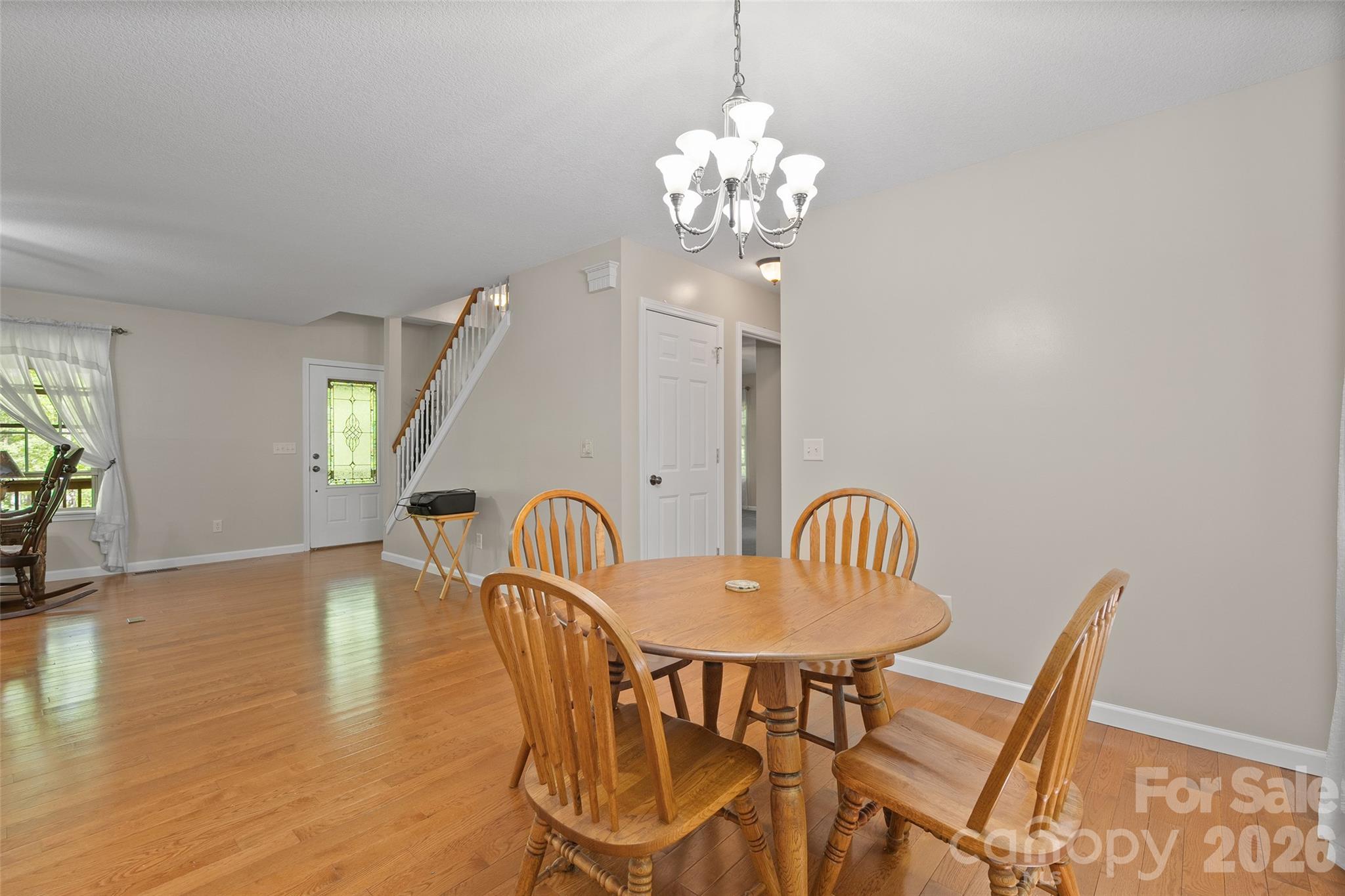 93 Streamside Drive Property Photo 9