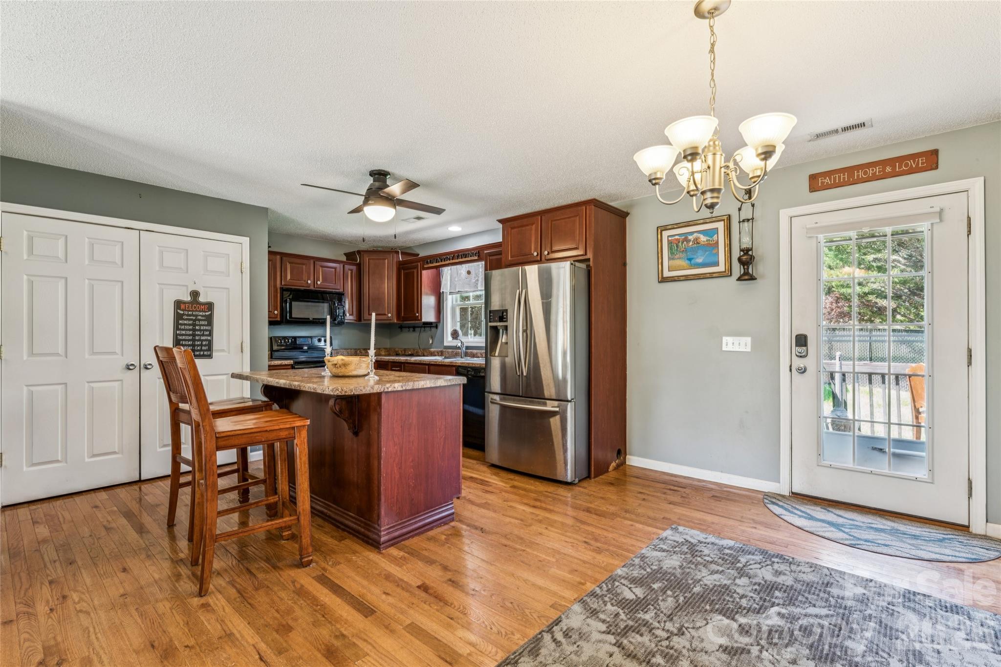 4 Miss Julia Way Property Photo 10