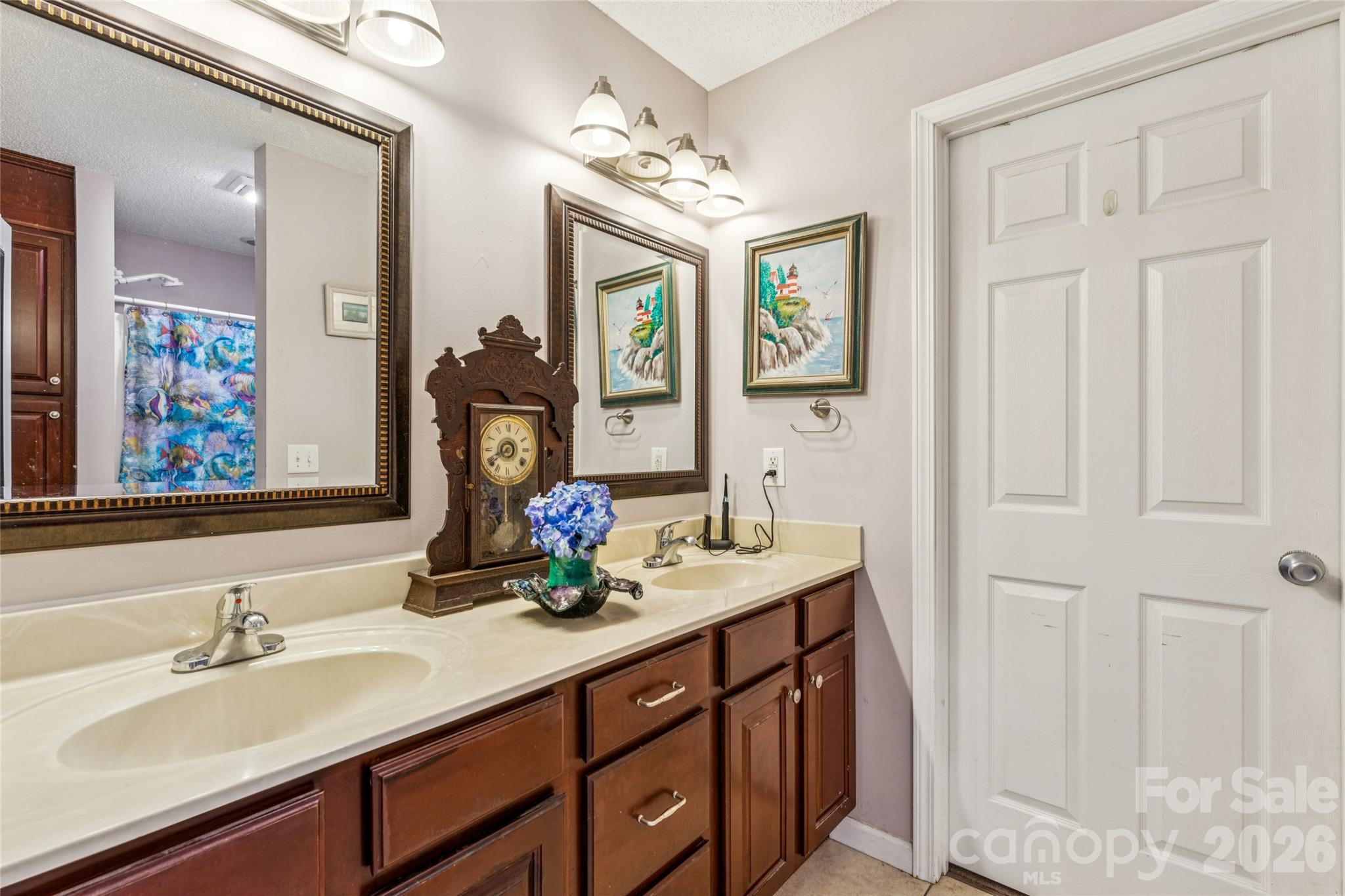 4 Miss Julia Way Property Photo 17