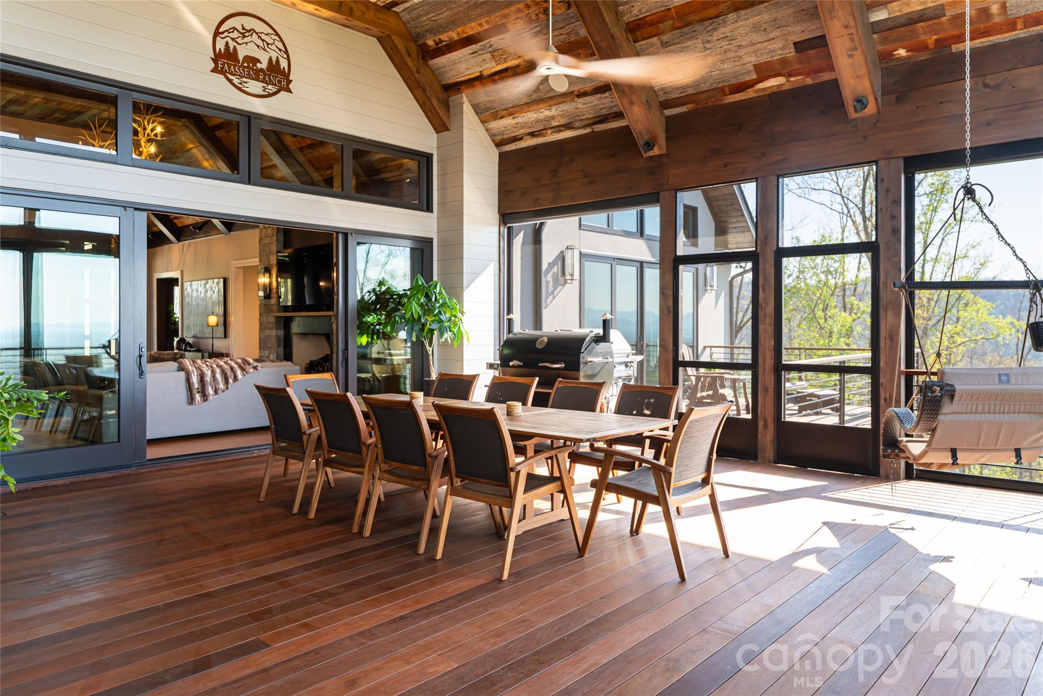 154 Bear View Road Property Photo 23