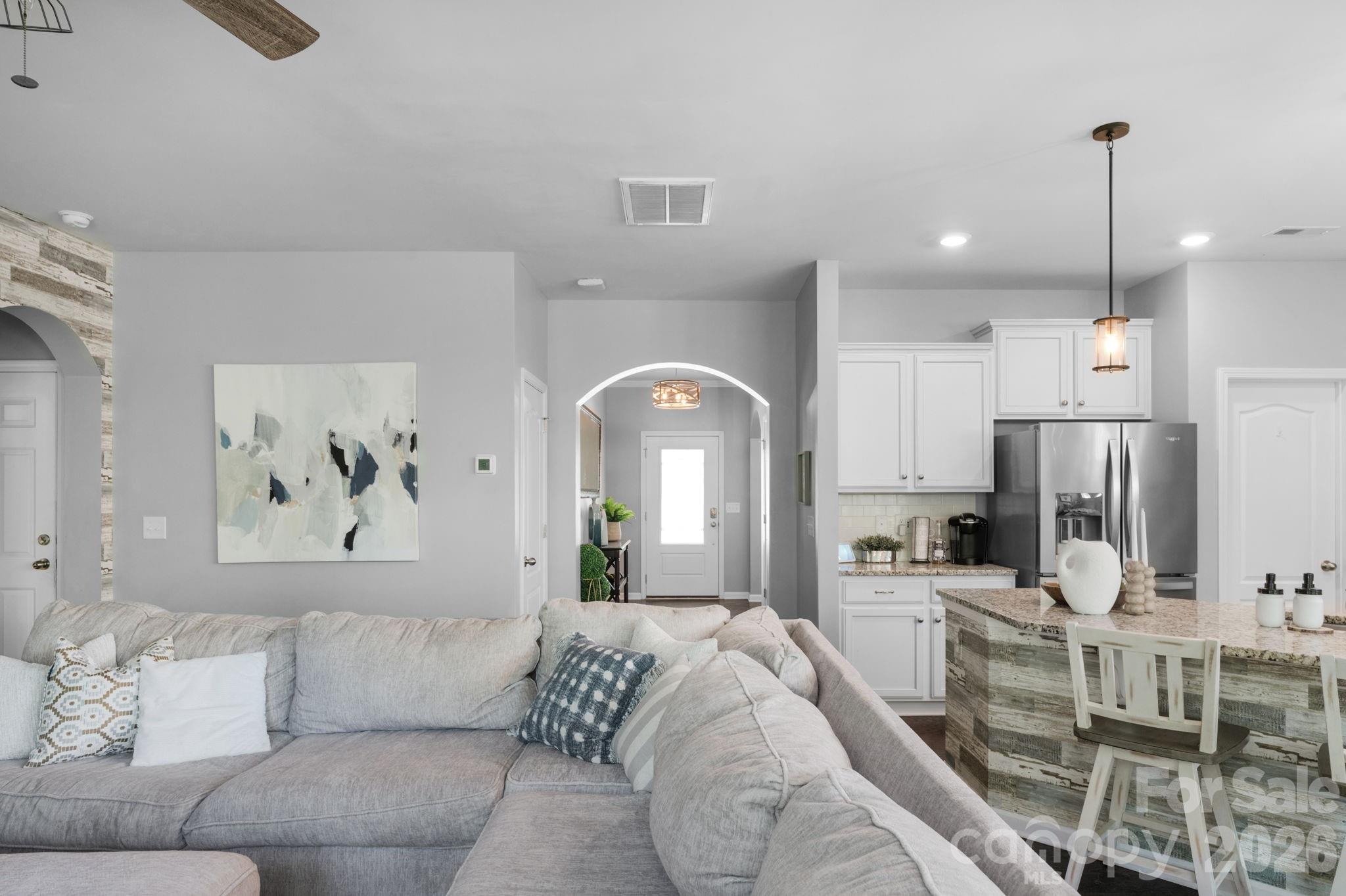 5000 Lily Pond Circle Property Photo 10