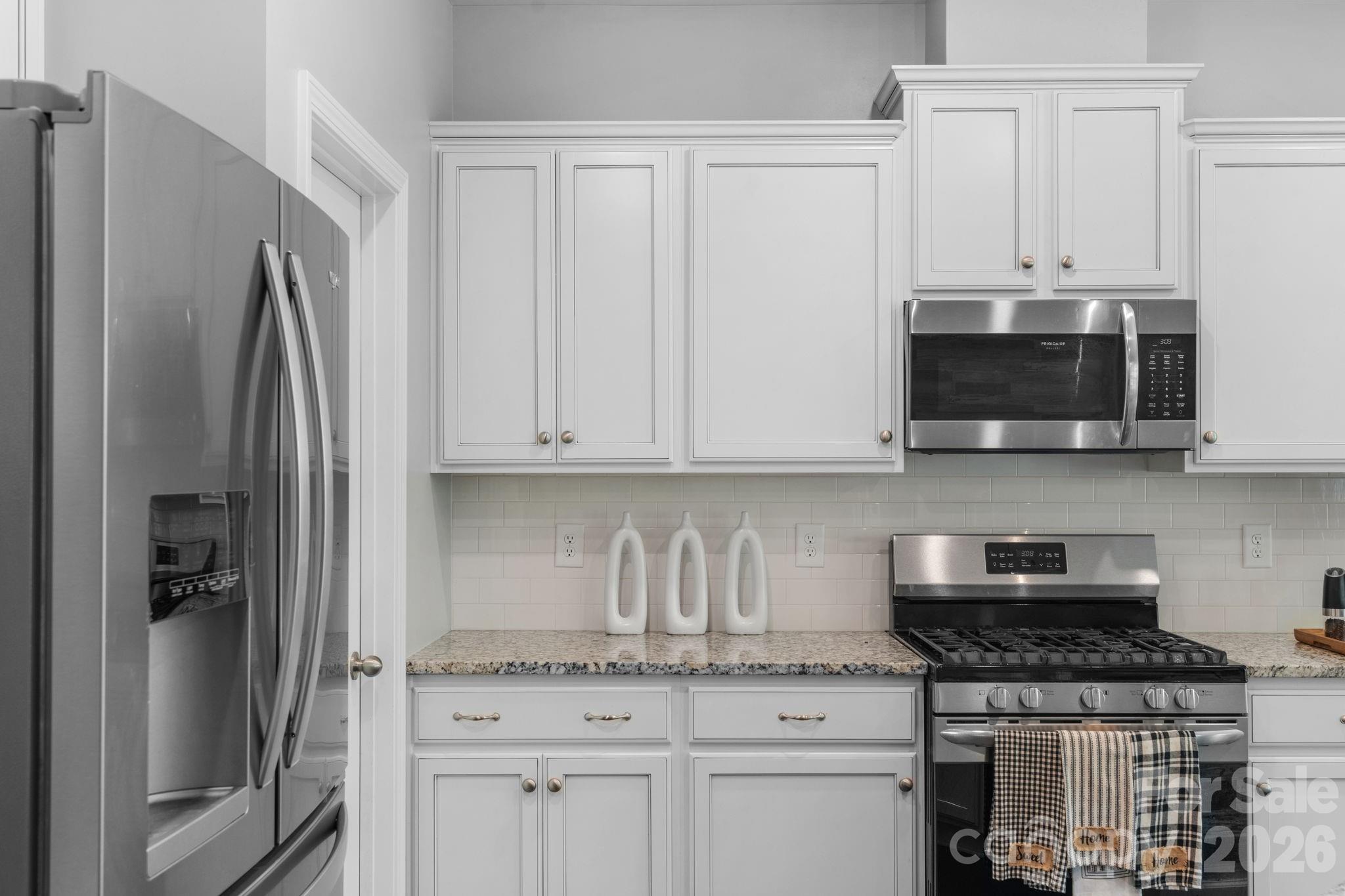 5000 Lily Pond Circle Property Photo 16