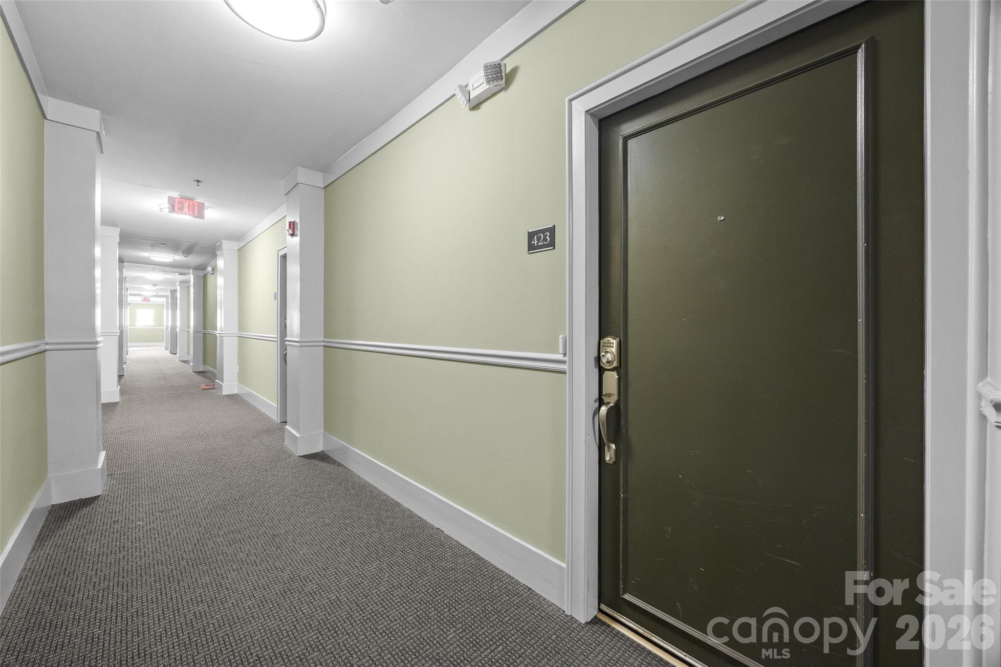 115 E Park Avenue 423 Property Photo 10