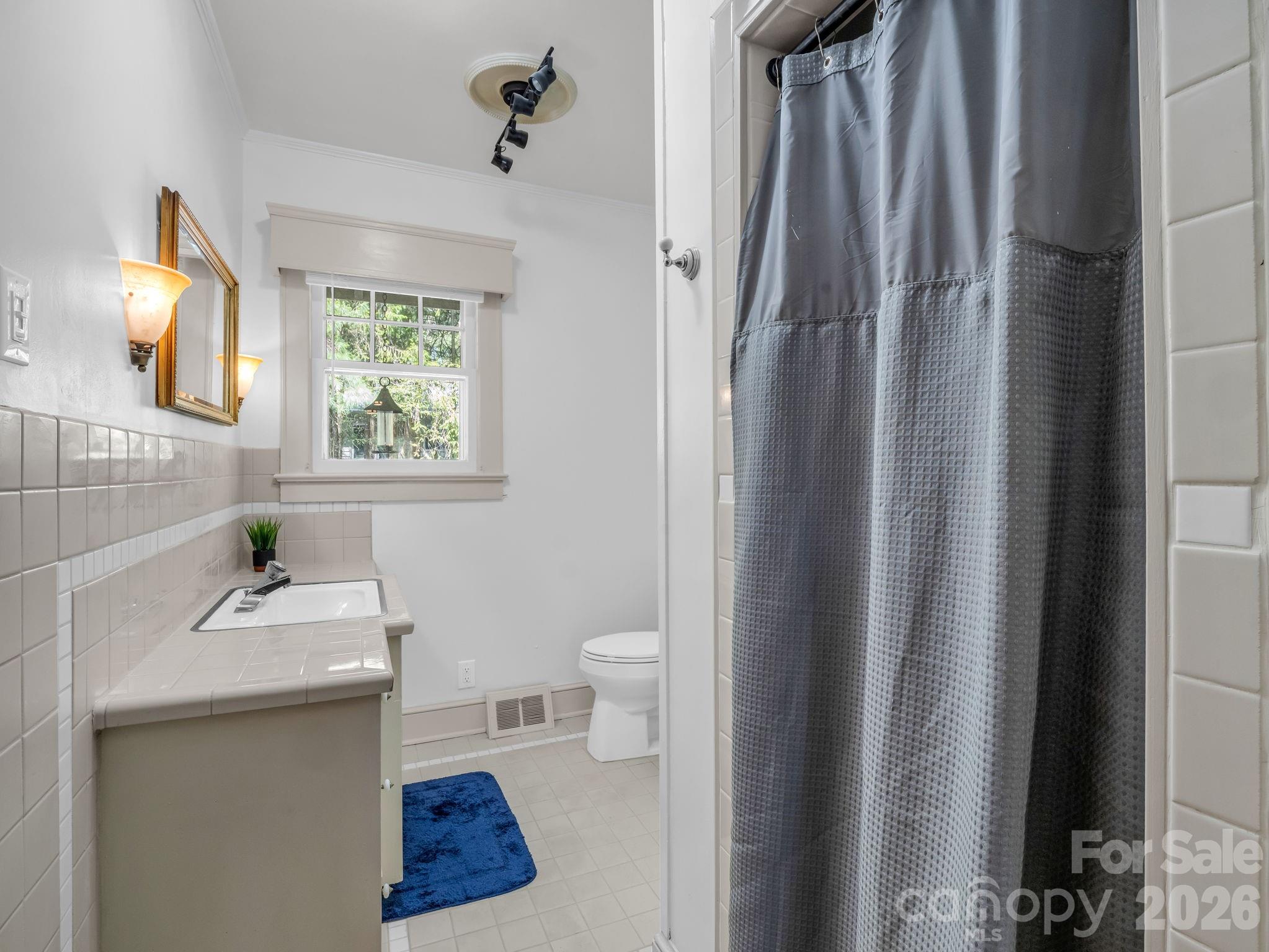 110 Chariton Avenue Property Photo 29