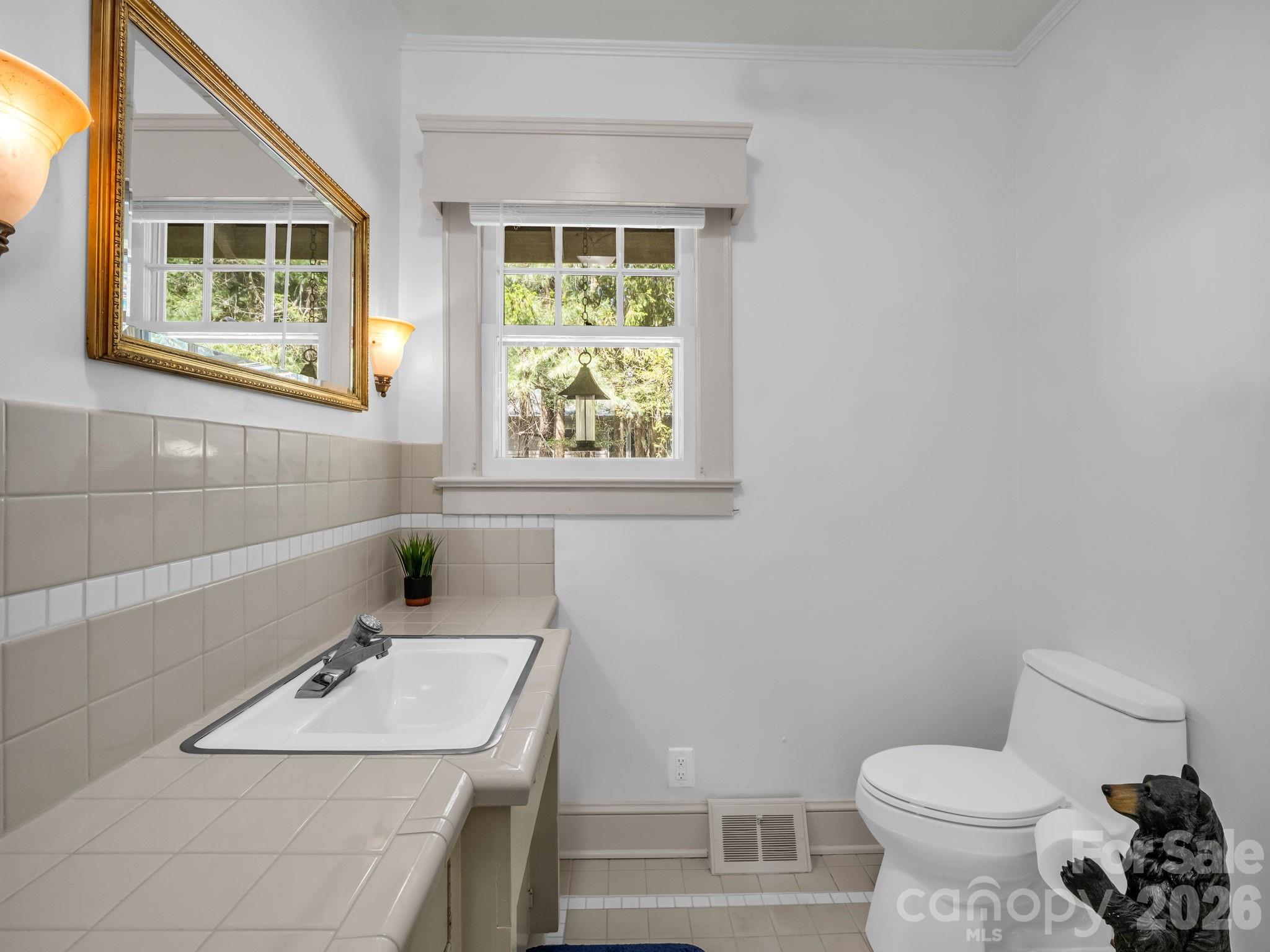 110 Chariton Avenue Property Photo 30