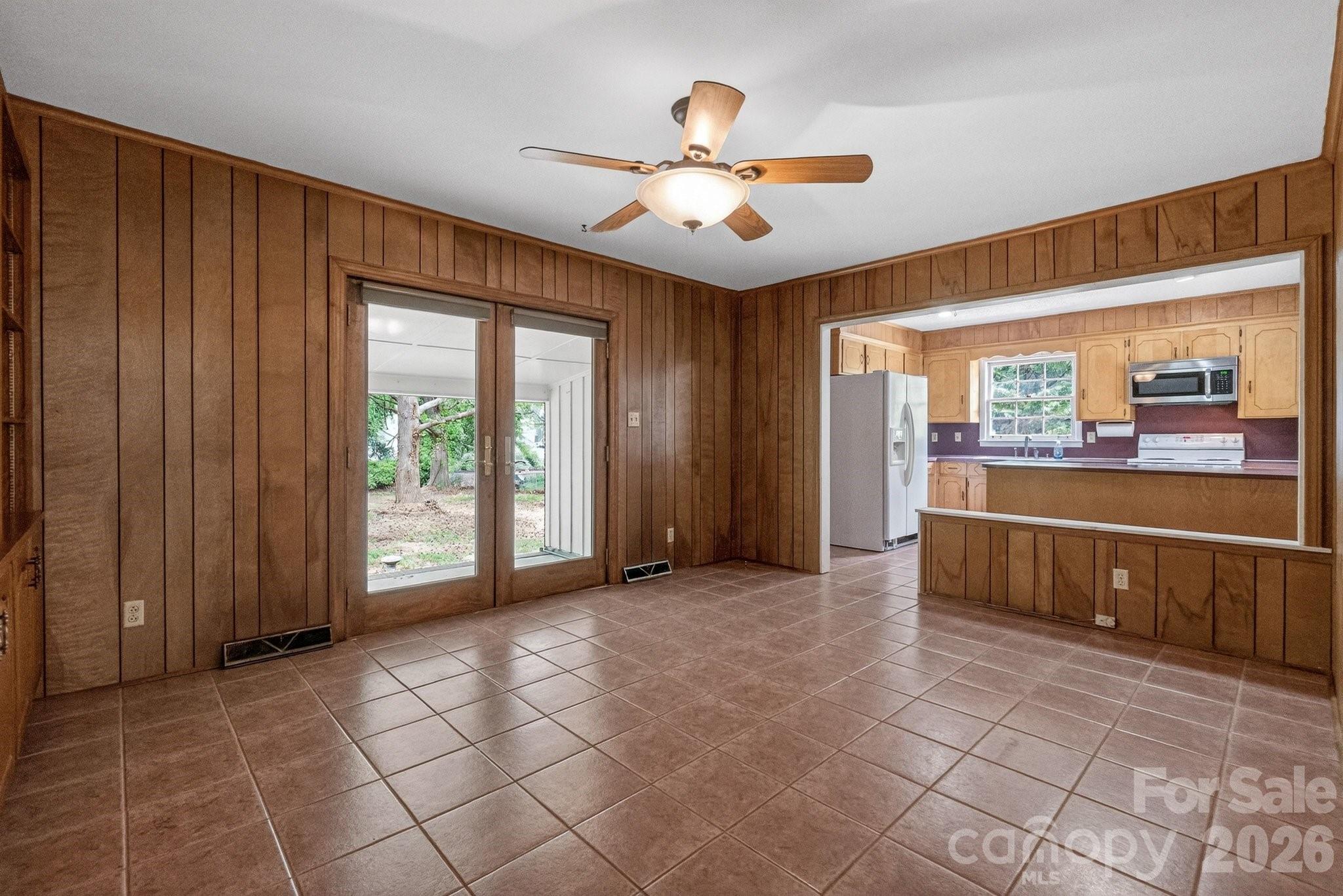 710 Twin Oaks Road Property Photo 16