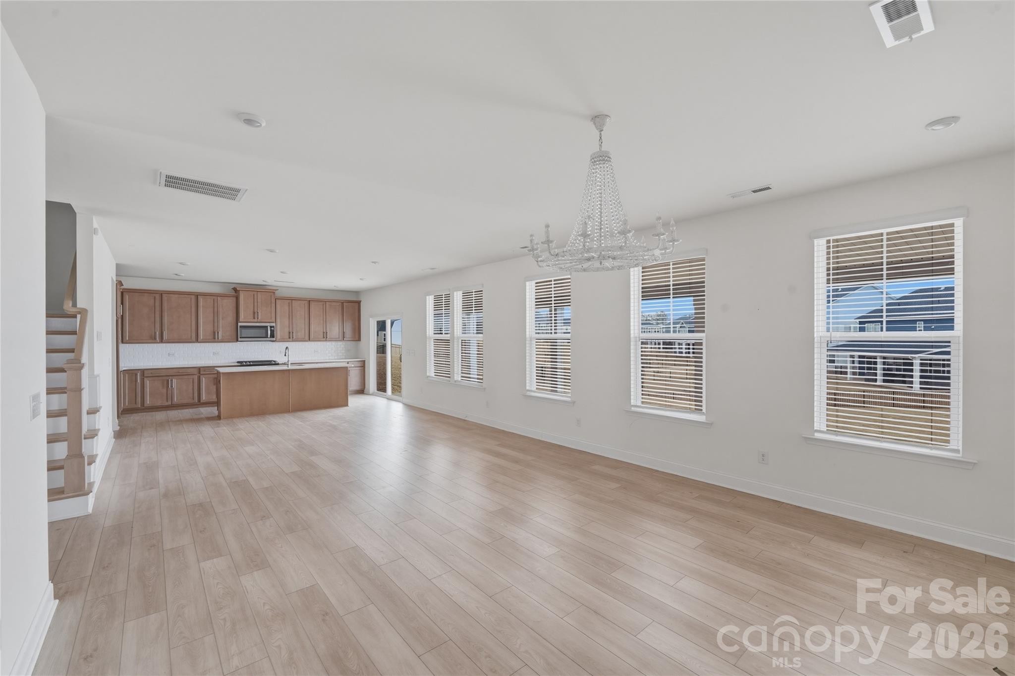 284 Supernova Drive Property Photo 2