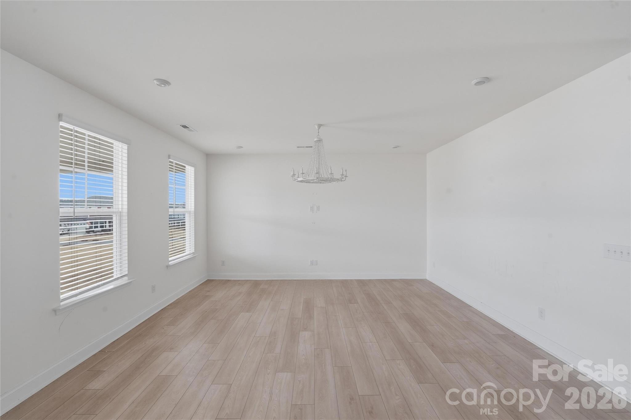 284 Supernova Drive Property Photo 14