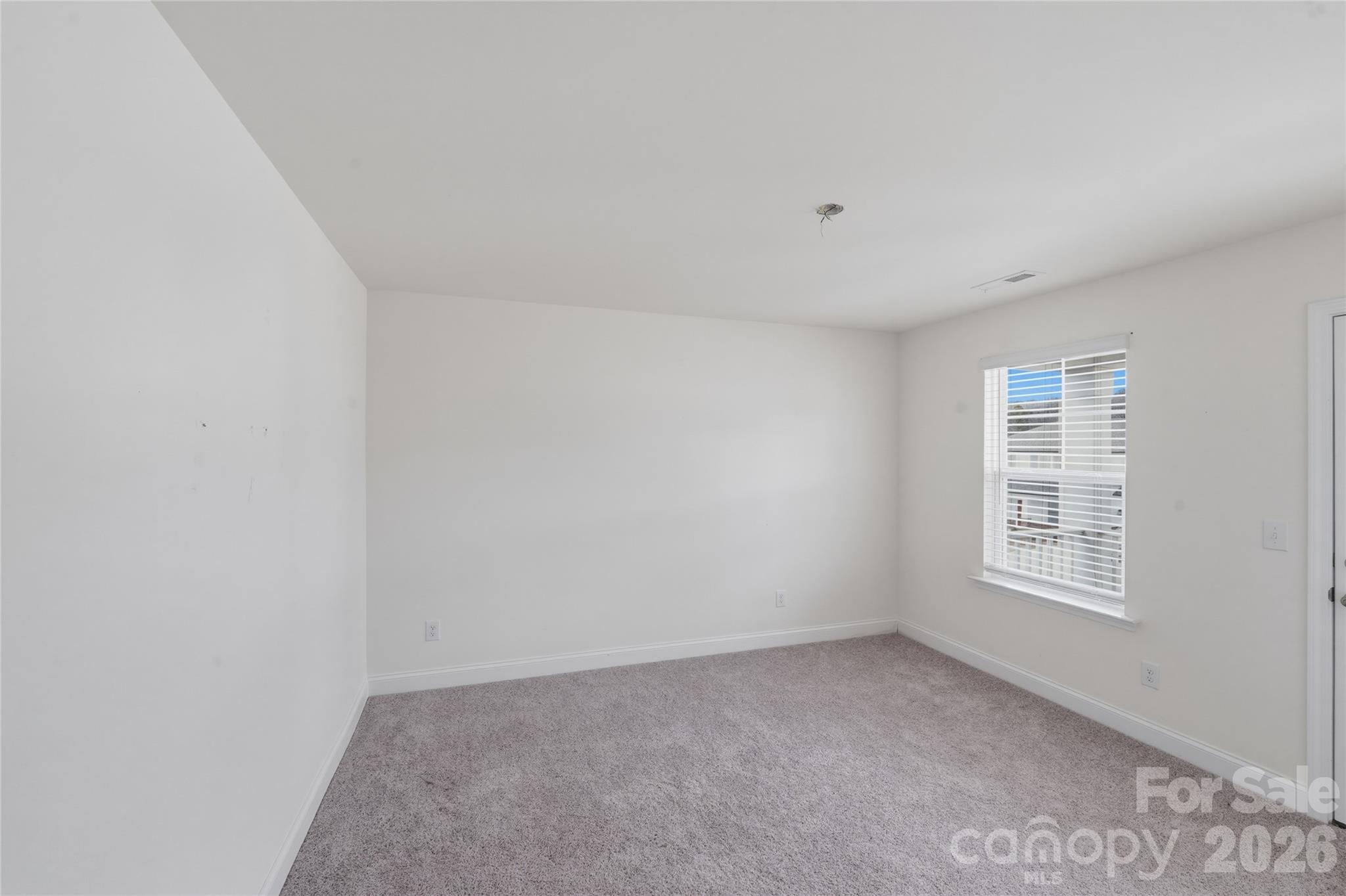 284 Supernova Drive Property Photo 33