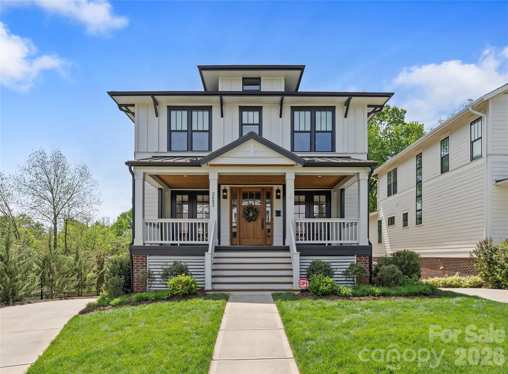 2652 Chesterfield Avenue Property Photo 1