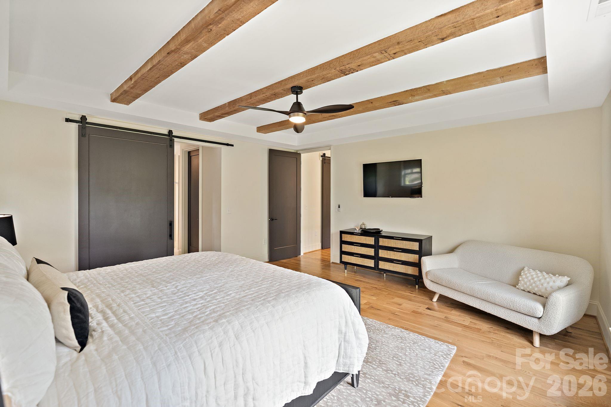 2652 Chesterfield Avenue Property Photo 20