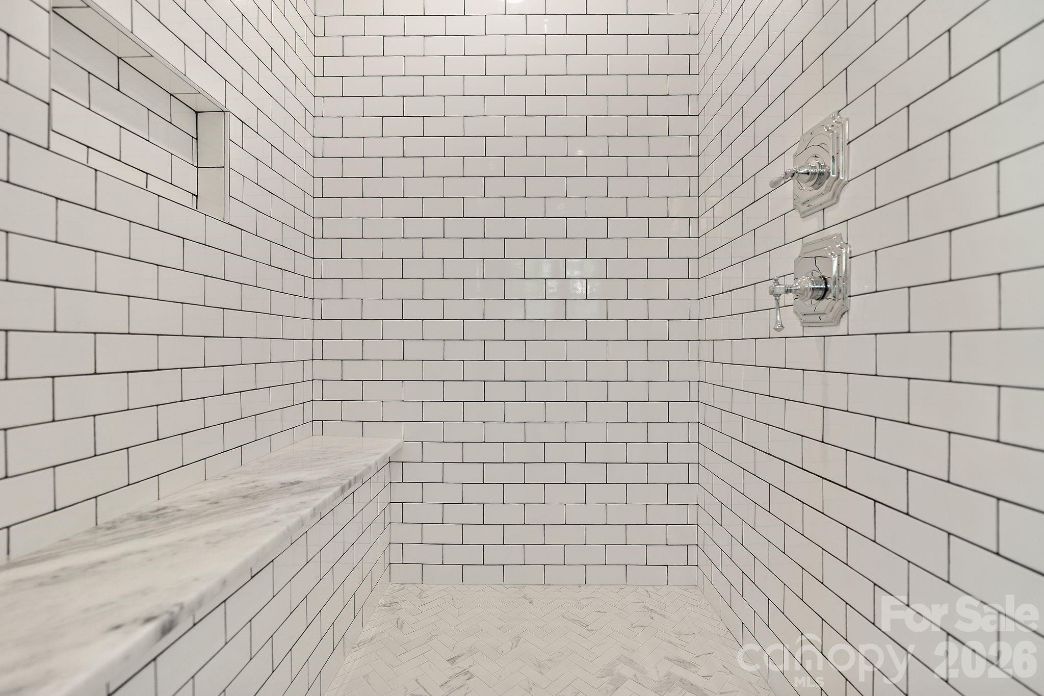 2652 Chesterfield Avenue Property Photo 22