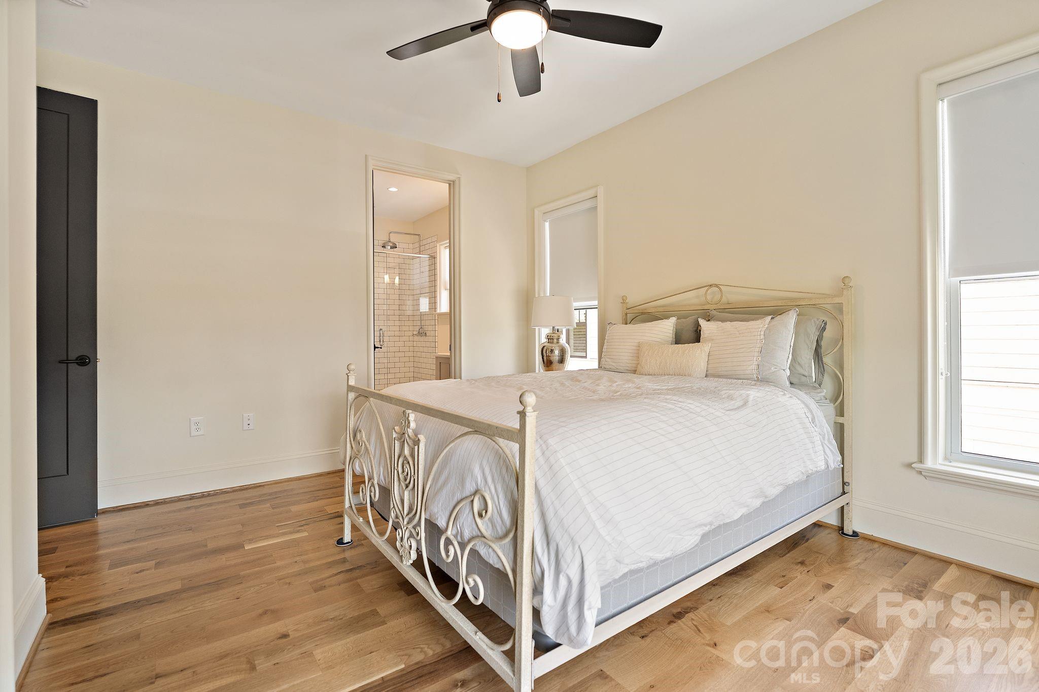 2652 Chesterfield Avenue Property Photo 23
