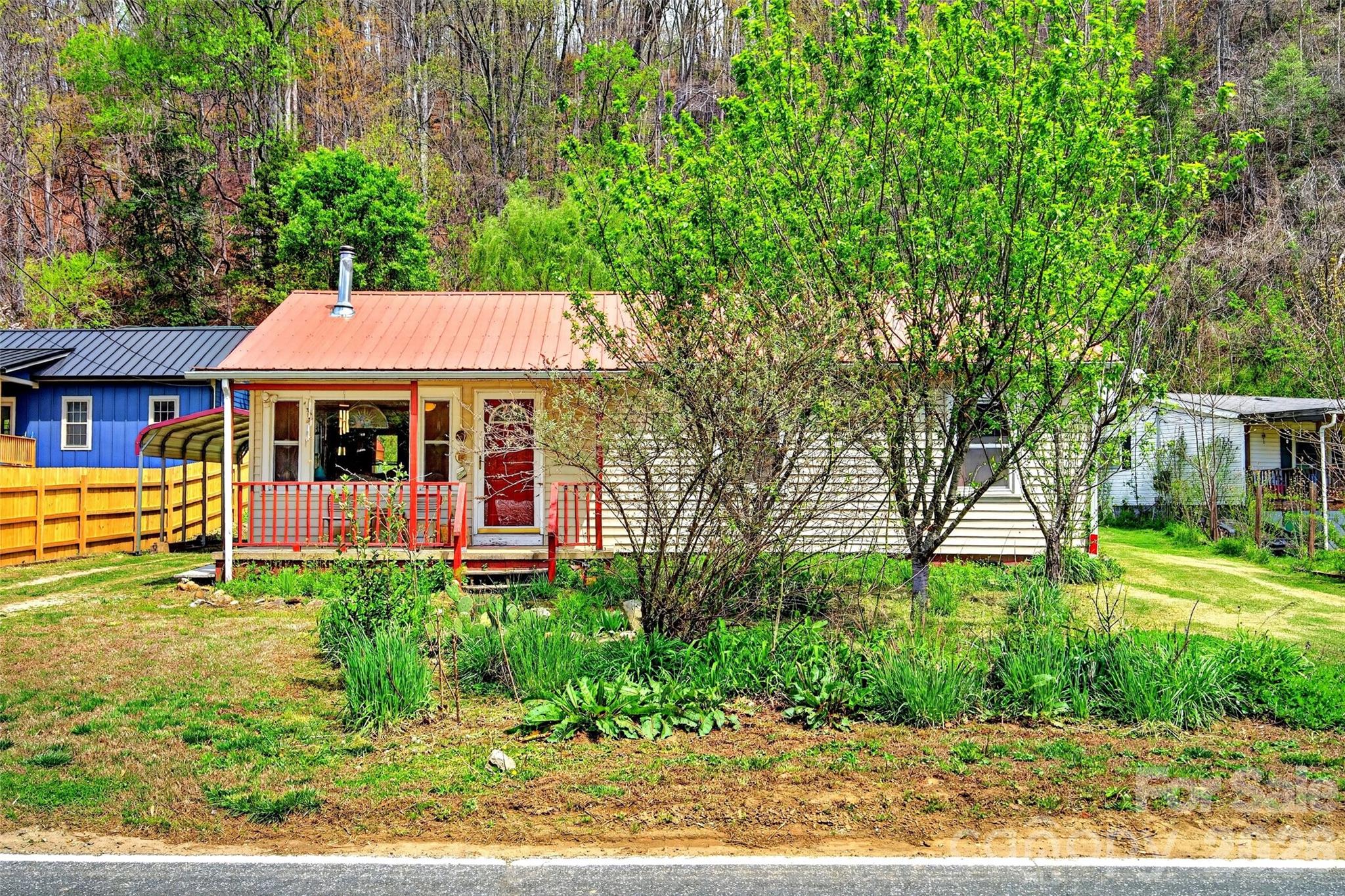522 Old Us 70 Highway Property Photo 32