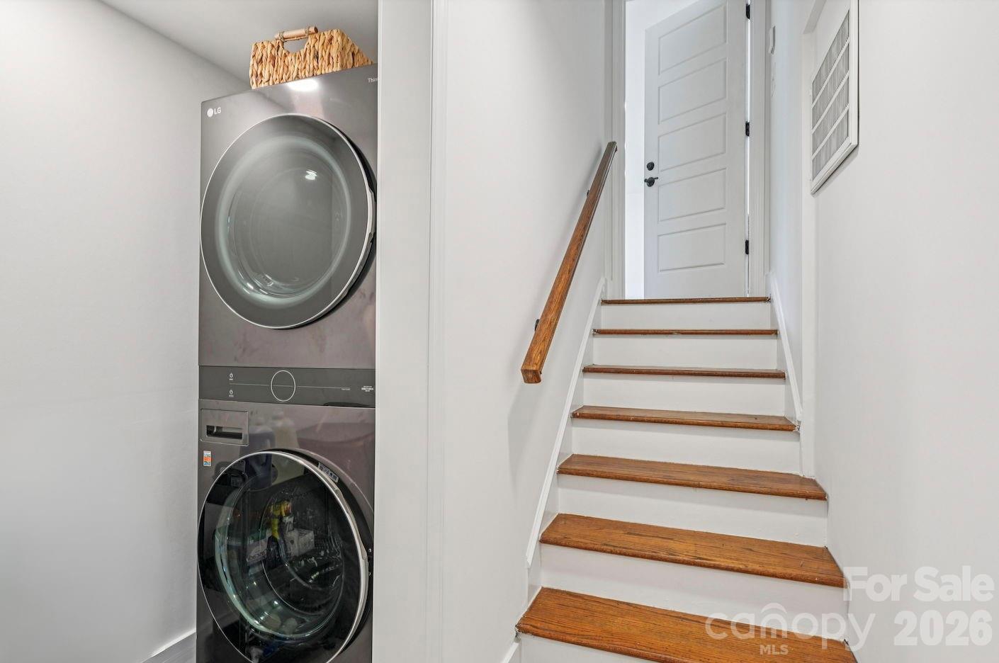 5300 Cheval Place Property Photo 26