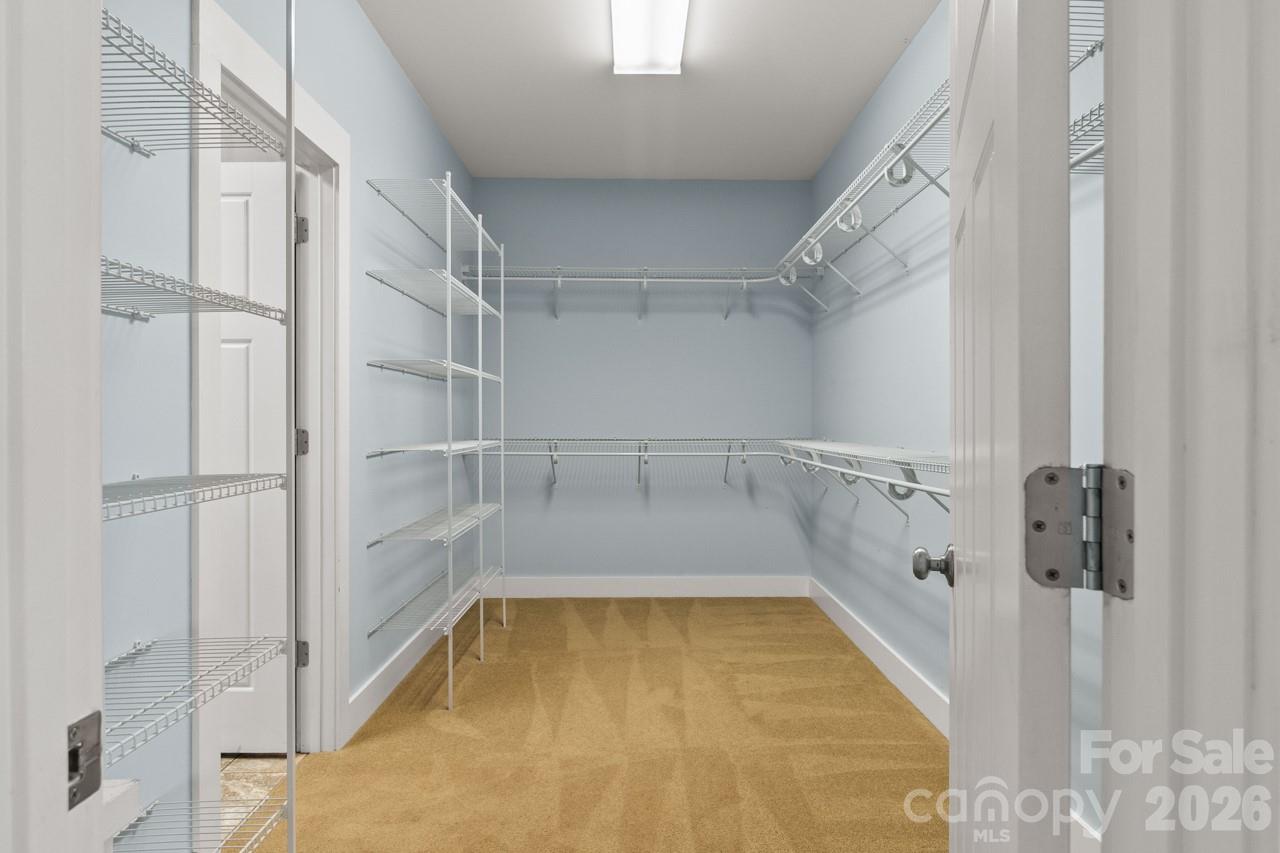 2411 Carriage Lane Property Photo 19