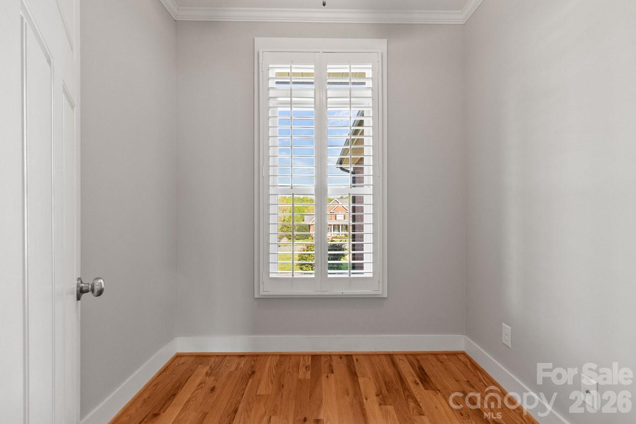 2411 Carriage Lane Property Photo 21