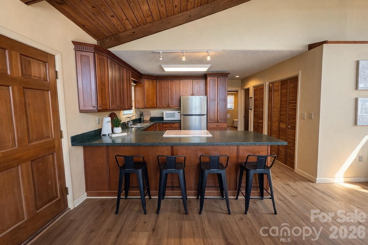 1511 Water Wheel Cove Property Photo 8