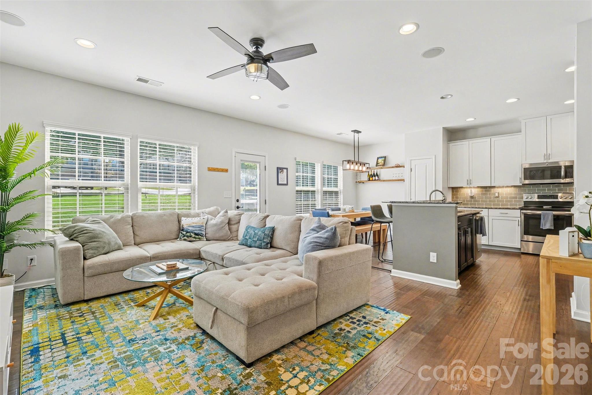 2459 Alyssa Lane Property Photo 6