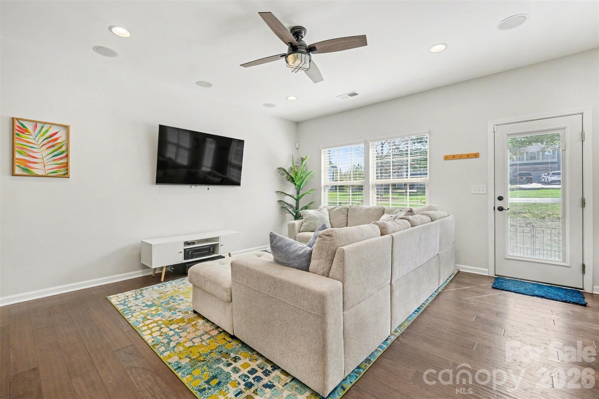 2459 Alyssa Lane Property Photo 7