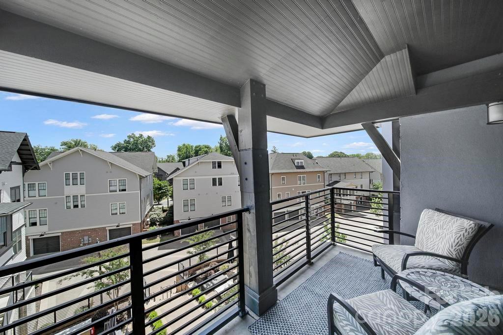 2401 Euclid Avenue 301 Property Photo 18